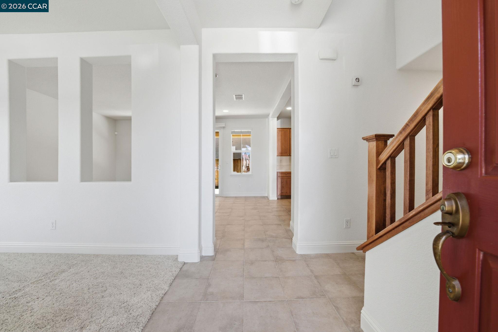 Detail Gallery Image 9 of 60 For 3808 Amerigo Ct, Antioch,  CA 94509 - 3 Beds | 2/1 Baths