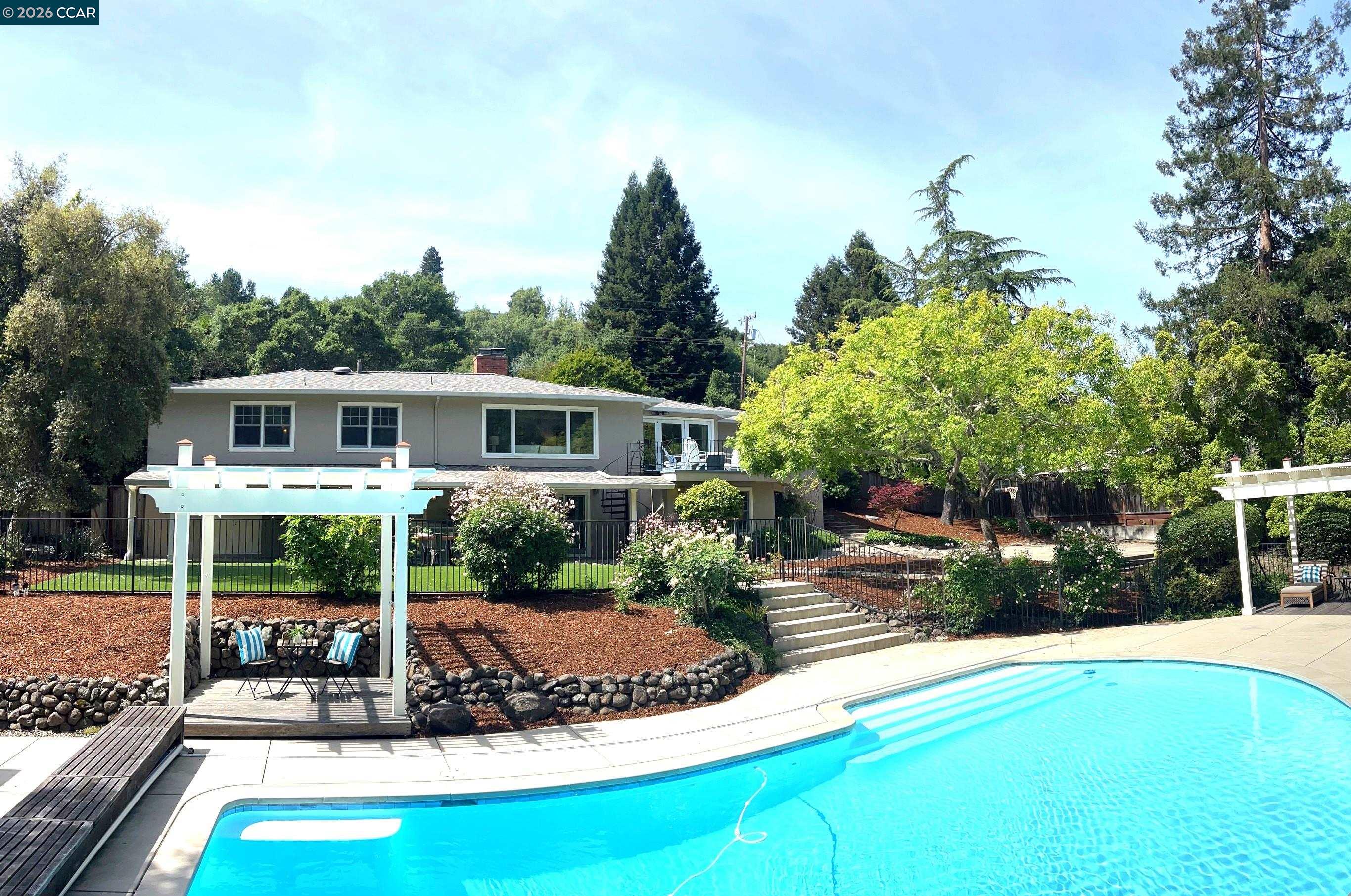 10 Greenwood Ct, Orinda, CA, 94563