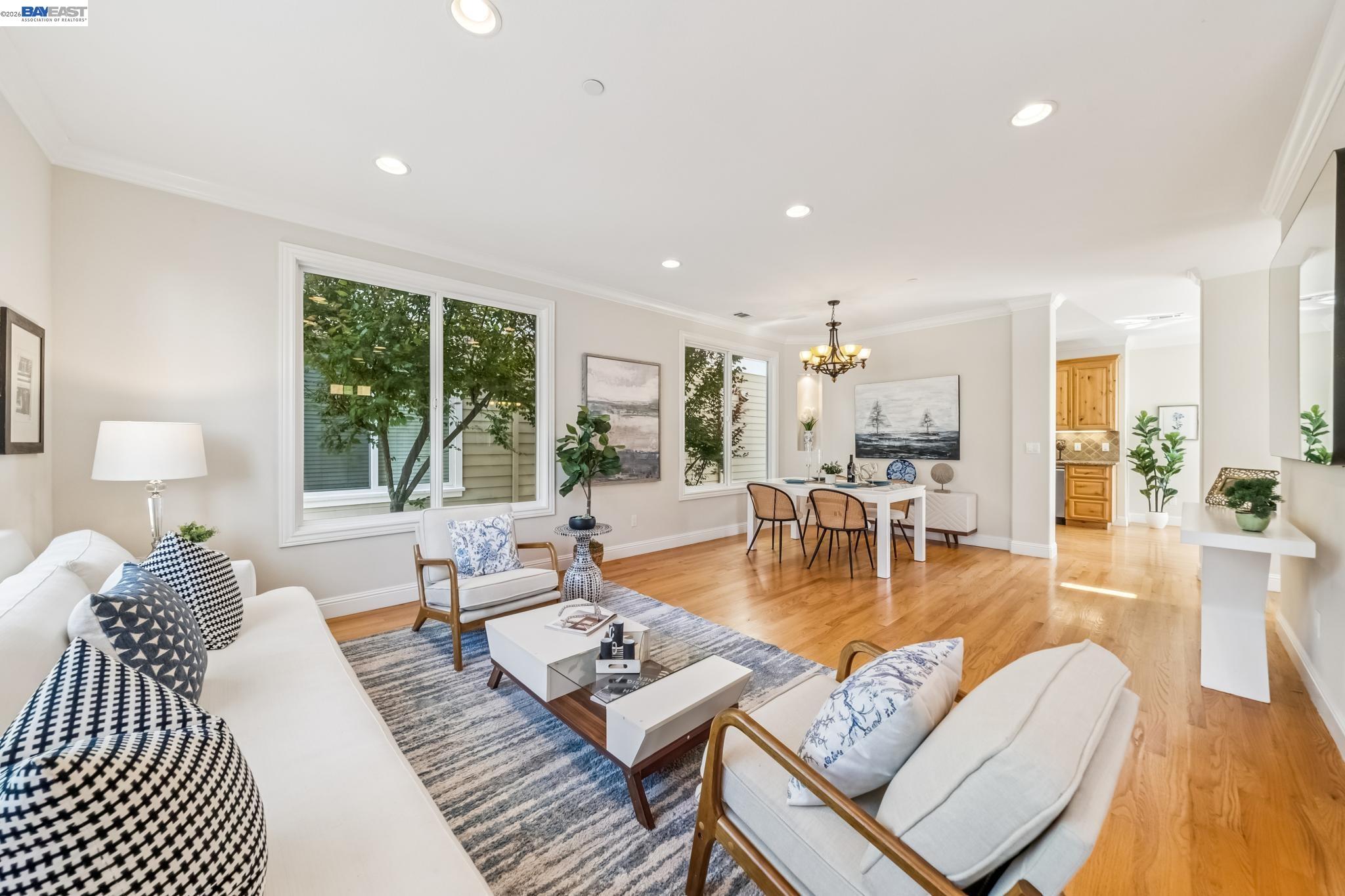 Detail Gallery Image 5 of 34 For 829 Lippert Pl, Santa Clara,  CA 95050 - 3 Beds | 2/1 Baths