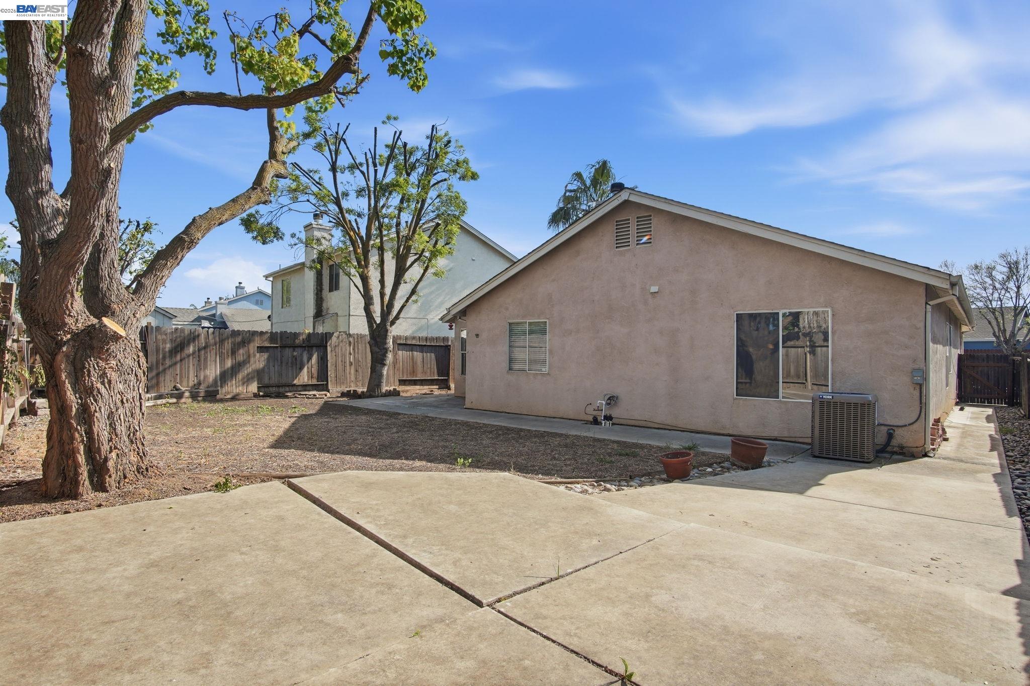 Detail Gallery Image 14 of 14 For 444 Red Robin, Patterson,  CA 95363 - 3 Beds | 2 Baths