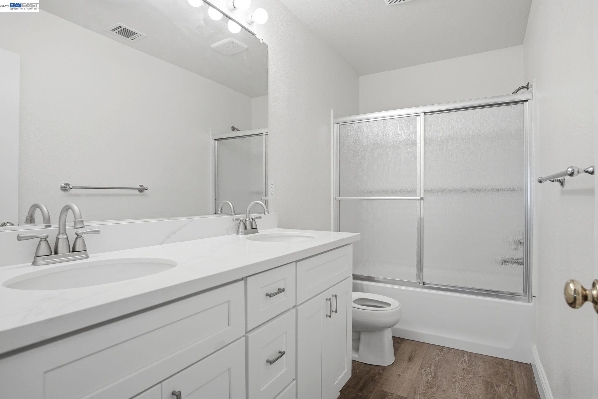 Detail Gallery Image 9 of 14 For 444 Red Robin, Patterson,  CA 95363 - 3 Beds | 2 Baths