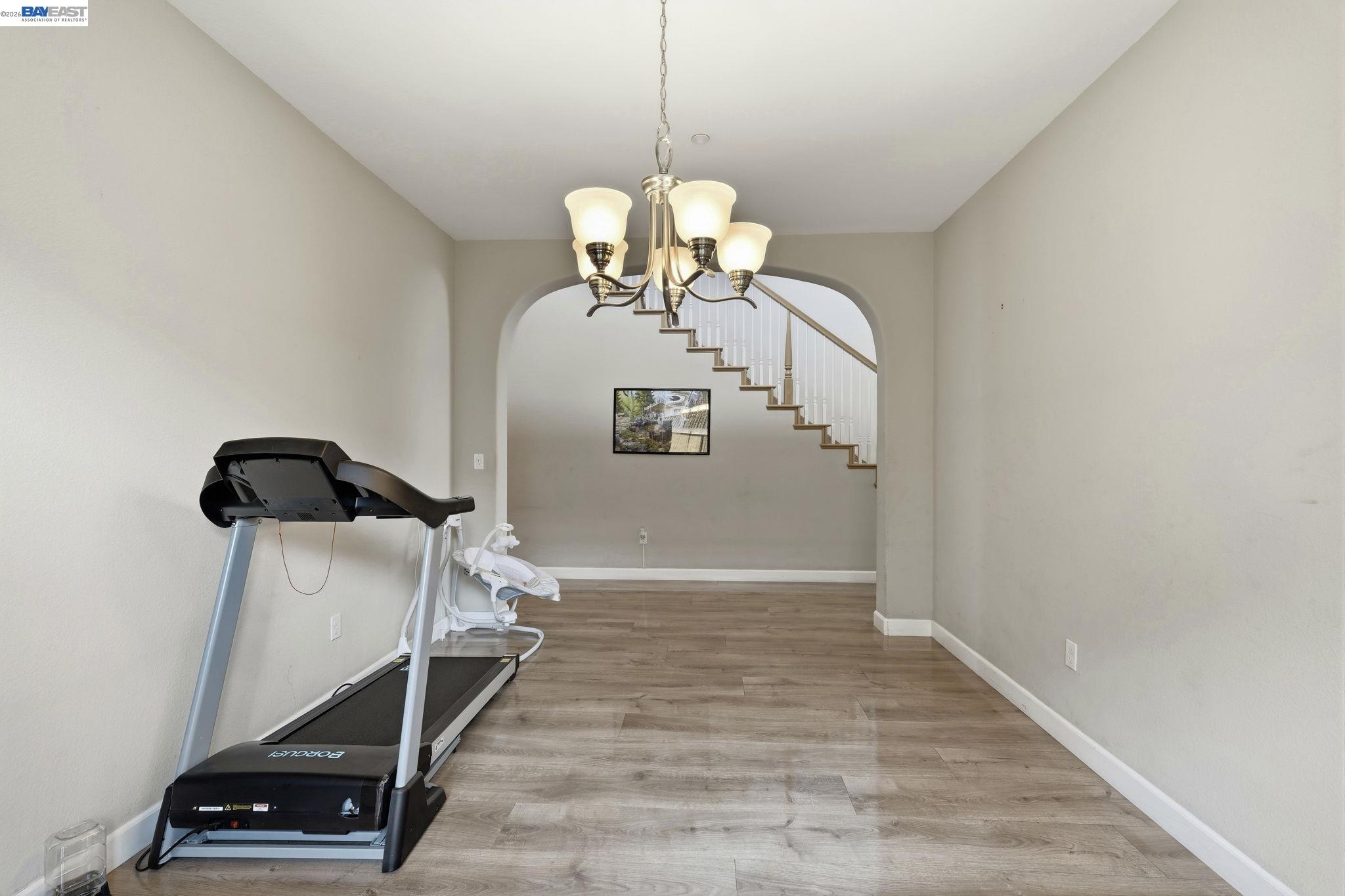 Detail Gallery Image 12 of 24 For 1176 Duomo Way, Manteca,  CA 95337 - 4 Beds | 3/1 Baths