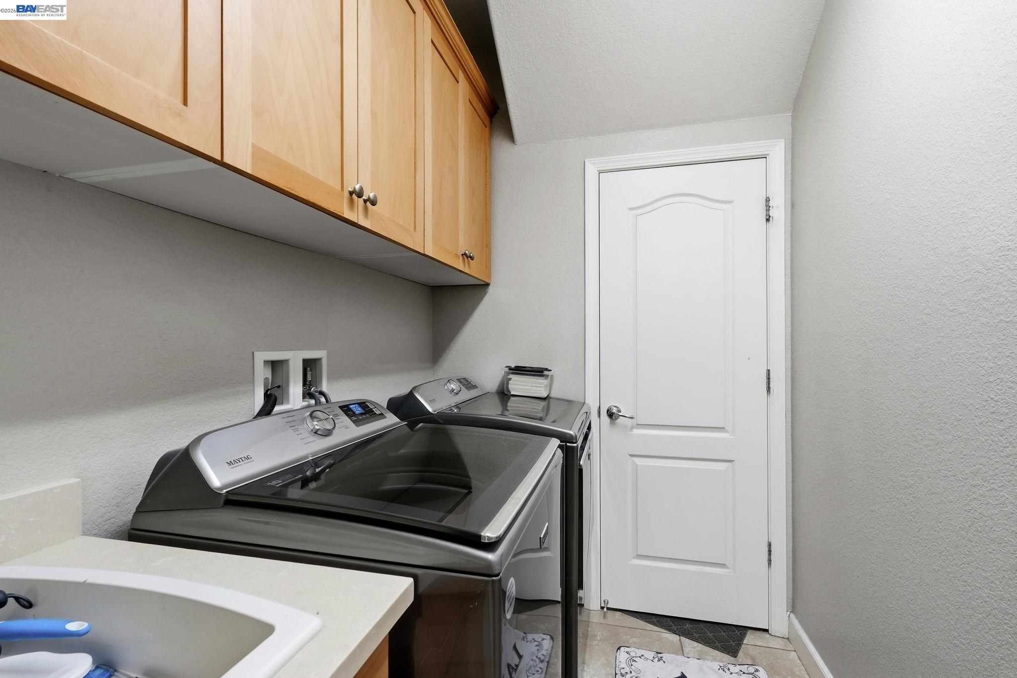 Detail Gallery Image 21 of 24 For 1176 Duomo Way, Manteca,  CA 95337 - 4 Beds | 3/1 Baths