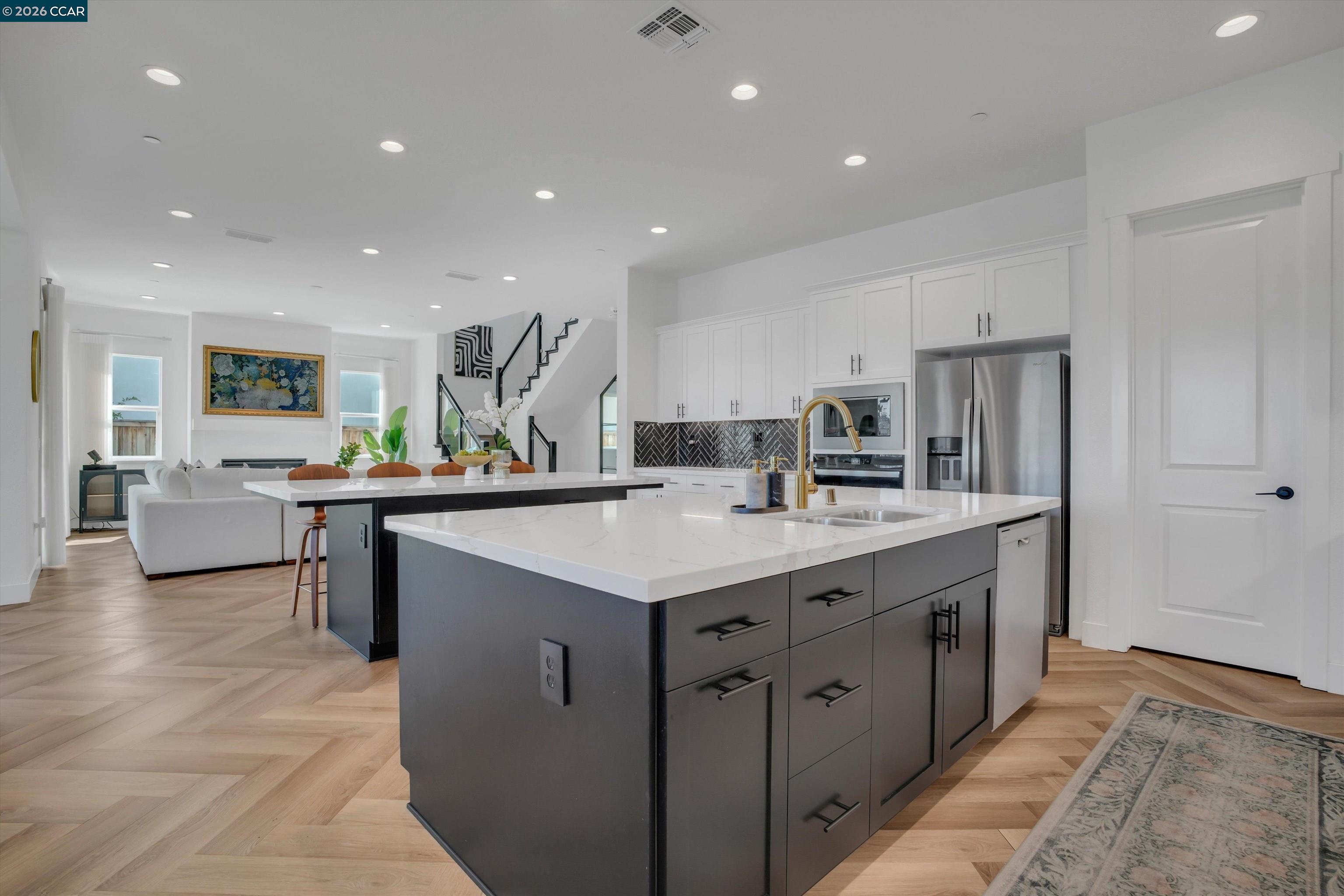 Detail Gallery Image 22 of 67 For 3368 Mulholland Dr, Lathrop,  CA 95330 - 5 Beds | 4/1 Baths