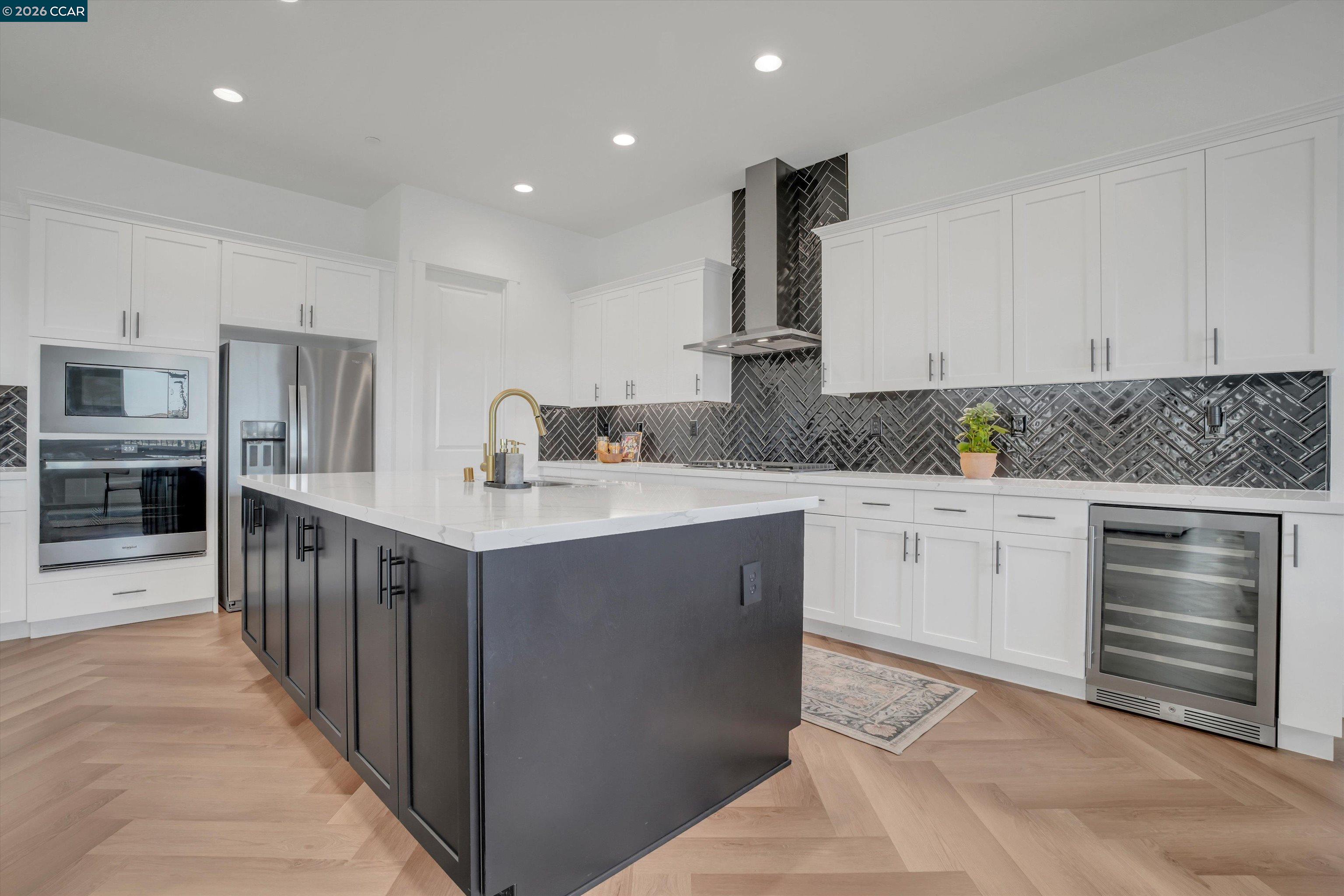 Detail Gallery Image 25 of 67 For 3368 Mulholland Dr, Lathrop,  CA 95330 - 5 Beds | 4/1 Baths