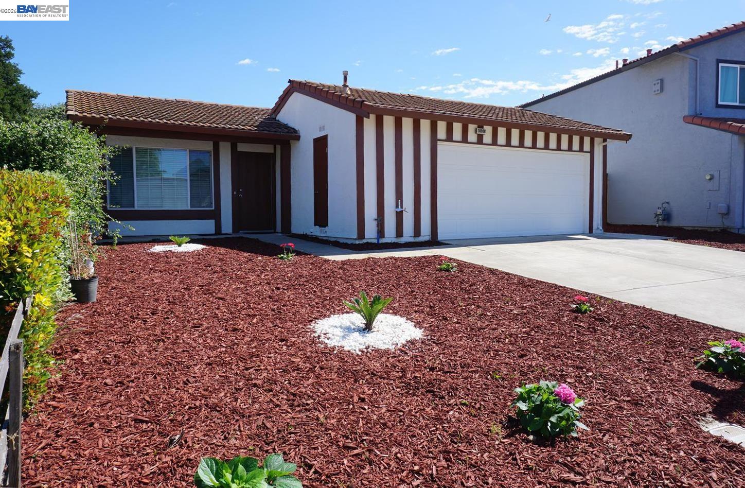 Detail Gallery Image 2 of 35 For 30888 Tidewater Dr, Union City,  CA 94587 - 3 Beds | 2 Baths