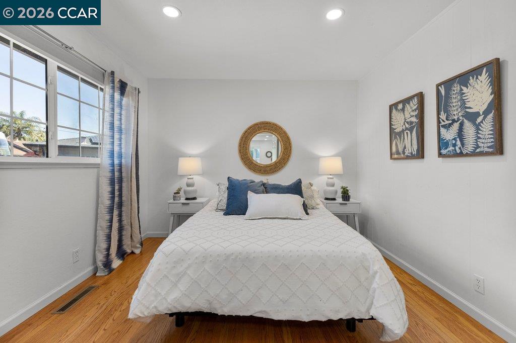 Detail Gallery Image 28 of 39 For 1139 Lovell Court, Concord,  CA 94520 - 5 Beds | 2 Baths