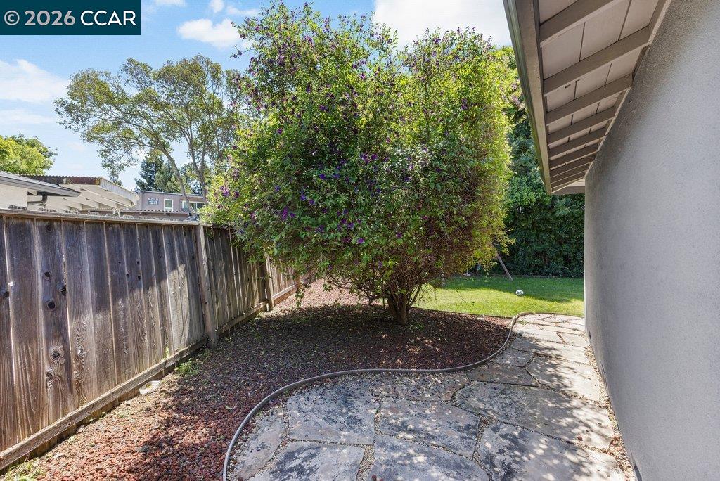 Detail Gallery Image 39 of 39 For 1139 Lovell Court, Concord,  CA 94520 - 5 Beds | 2 Baths