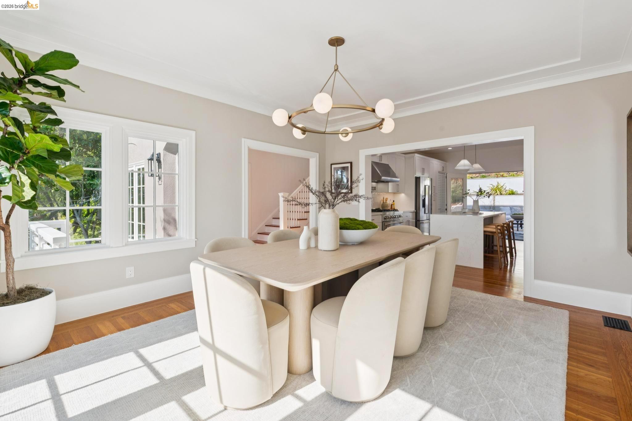 Detail Gallery Image 19 of 77 For 1001 Cragmont Ave, Berkeley,  CA 94708 - 4 Beds | 4 Baths