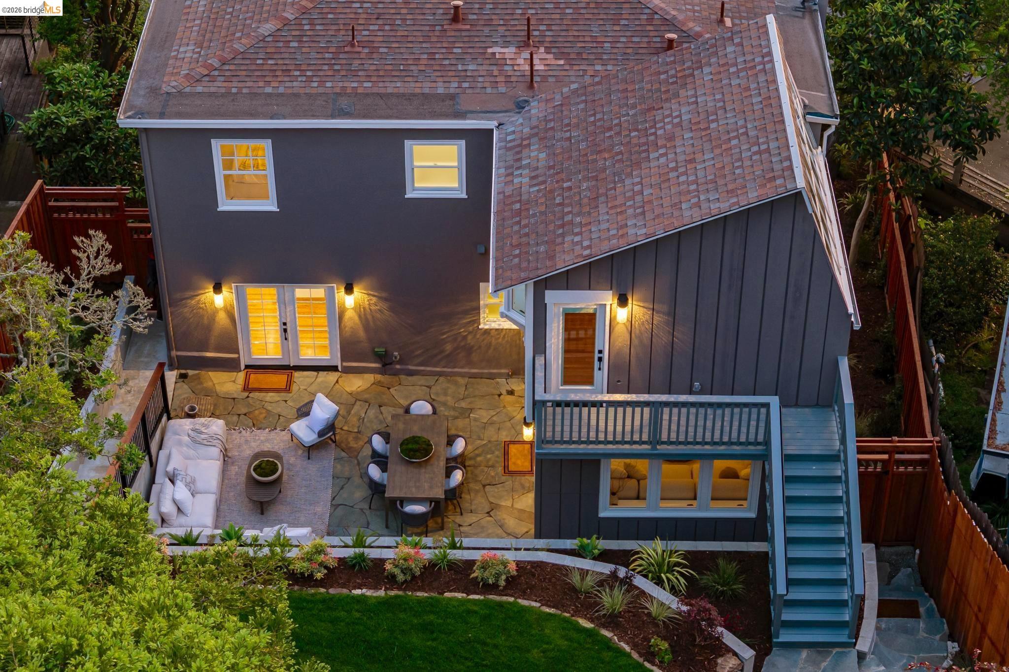 Detail Gallery Image 75 of 77 For 1001 Cragmont Ave, Berkeley,  CA 94708 - 4 Beds | 4 Baths