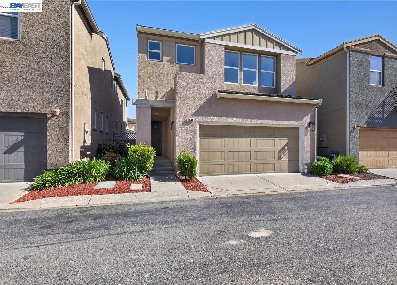 Detail Gallery Image 2 of 35 For 3348 Chartwell St, San Ramon,  CA 94583 - 3 Beds | 3/1 Baths