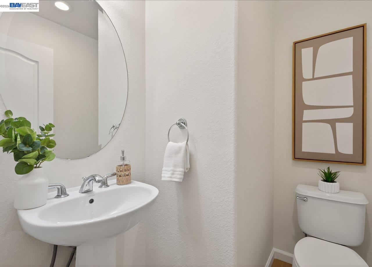 Detail Gallery Image 16 of 35 For 3348 Chartwell St, San Ramon,  CA 94583 - 3 Beds | 3/1 Baths