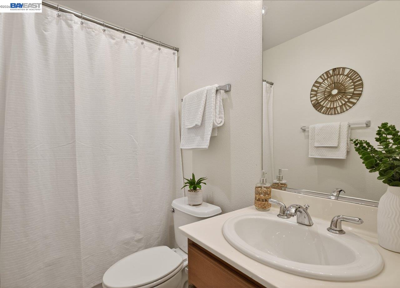 Detail Gallery Image 32 of 35 For 3348 Chartwell St, San Ramon,  CA 94583 - 3 Beds | 3/1 Baths