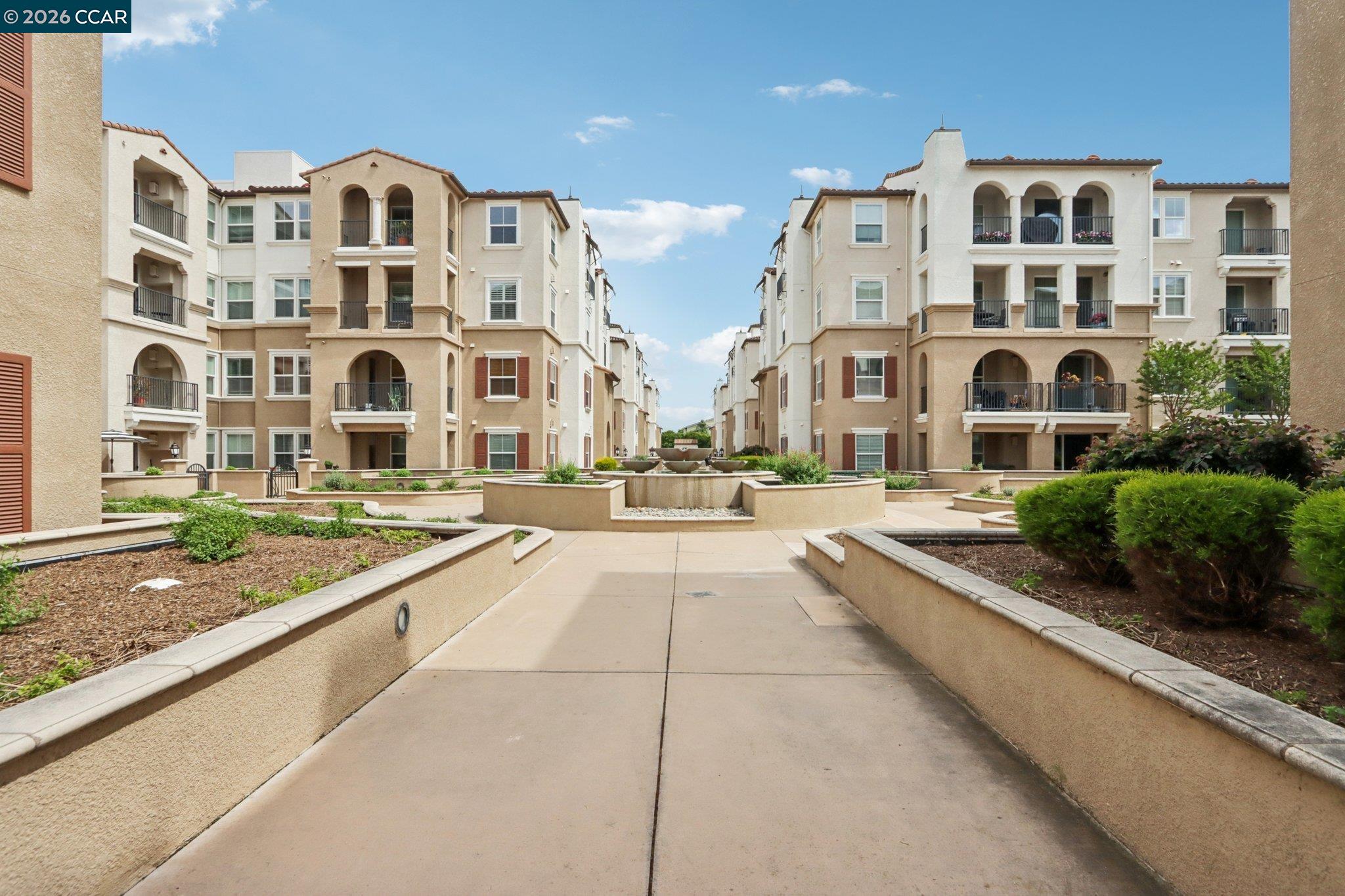 Photo #2: 41131400 Listing: Photo #2