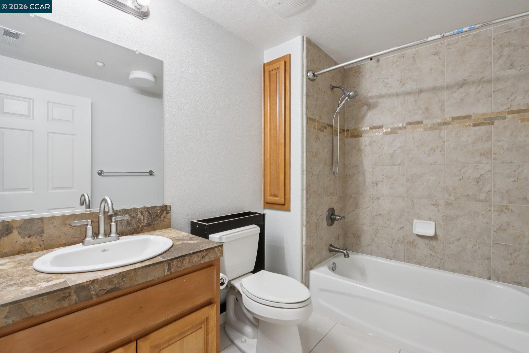 Photo #20: 41131400 Listing: Photo #20