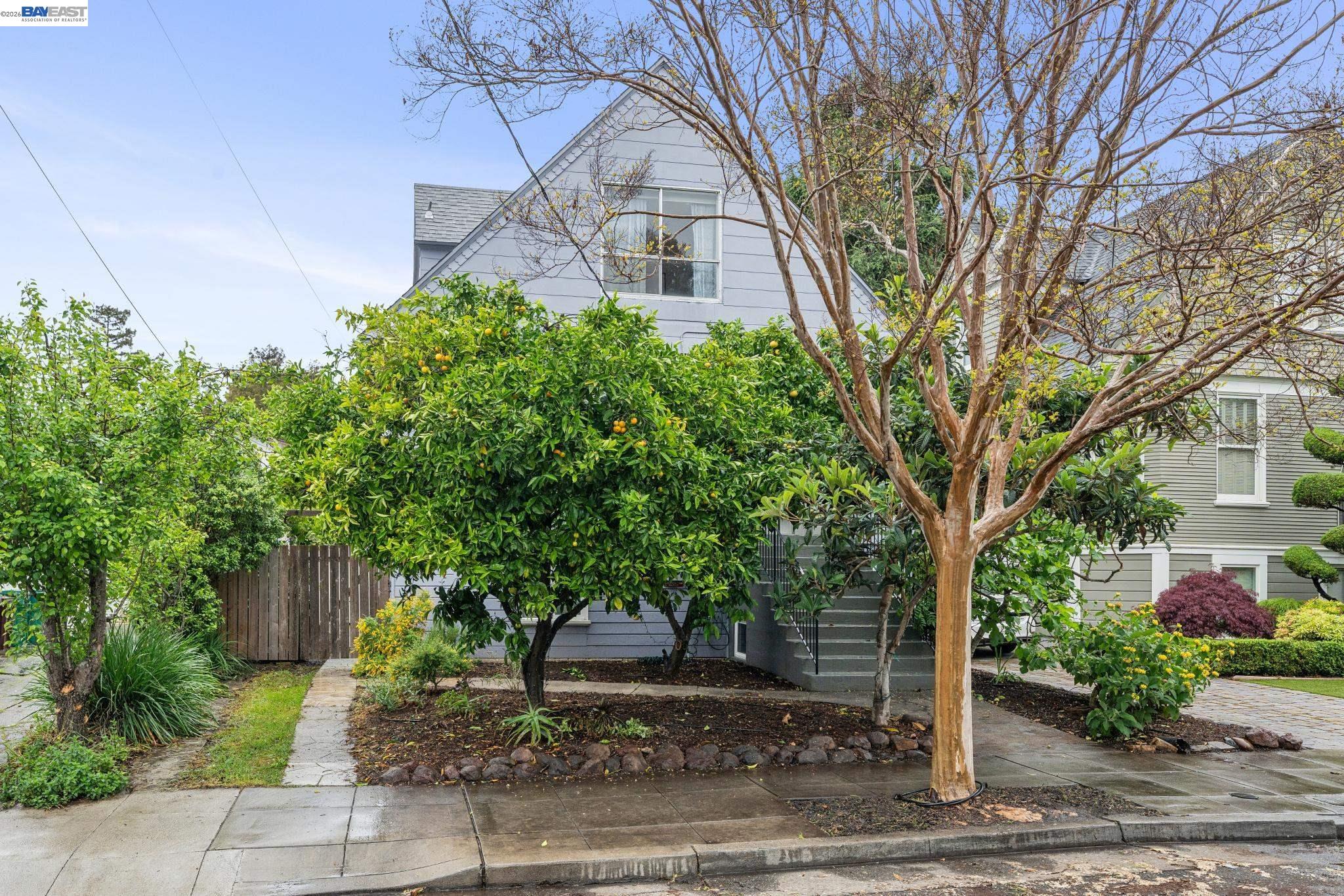 5227 LOCKSLEY AVENUE, Oakland, CA, 94618