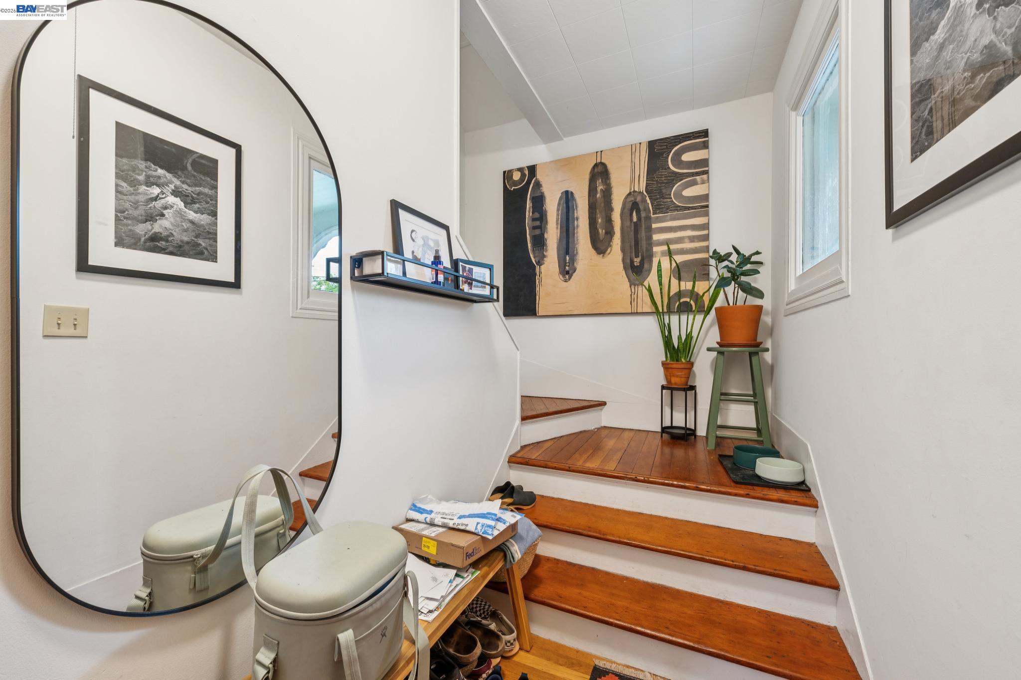 5227 LOCKSLEY AVENUE, Oakland, CA, 94618