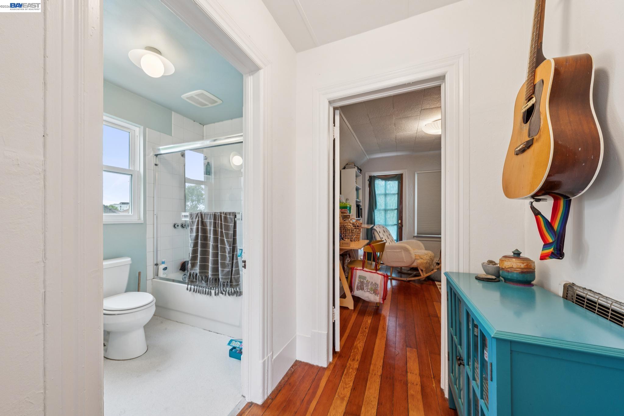5227 LOCKSLEY AVENUE, Oakland, CA, 94618