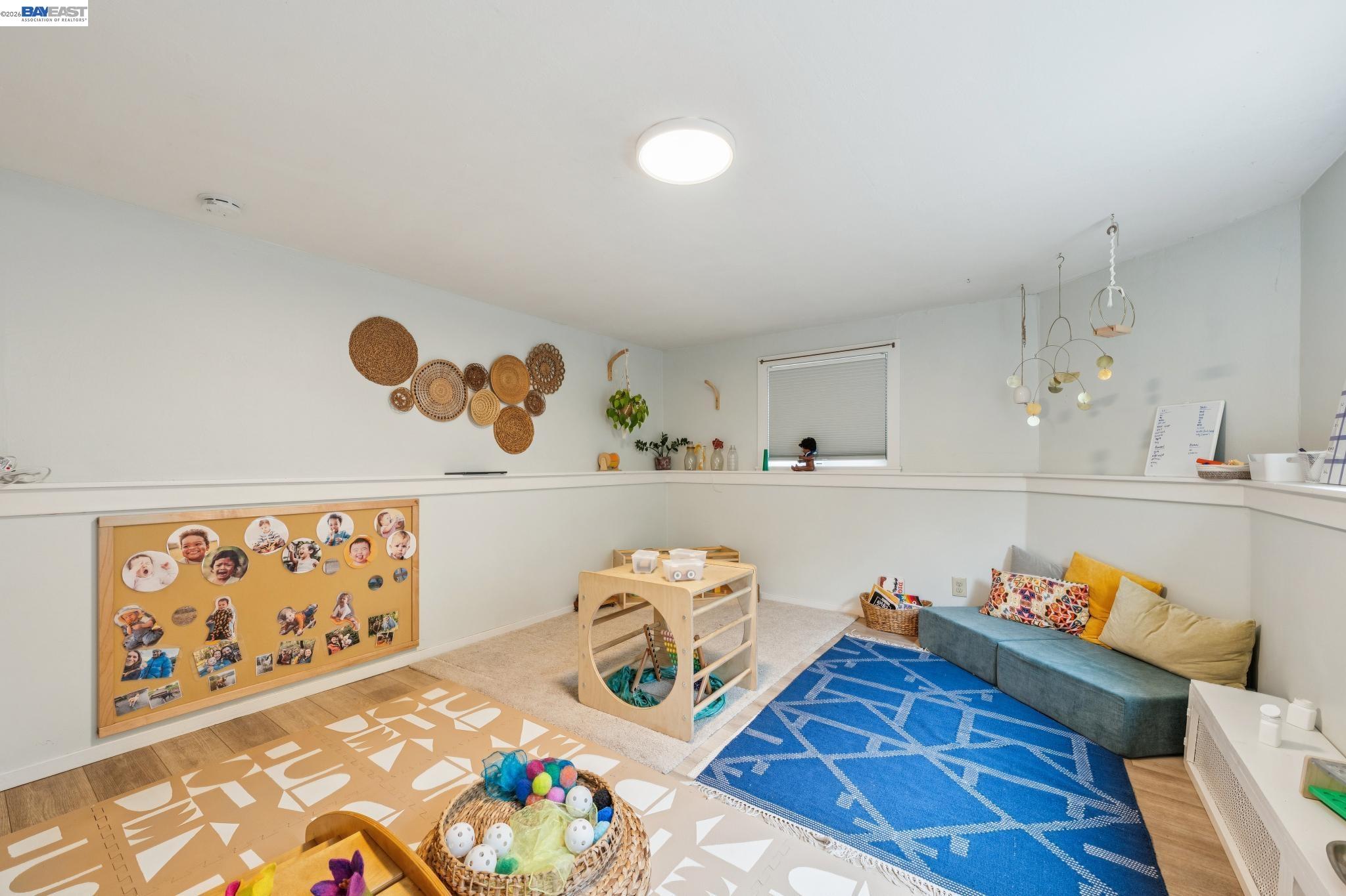 5227 LOCKSLEY AVENUE, Oakland, CA, 94618