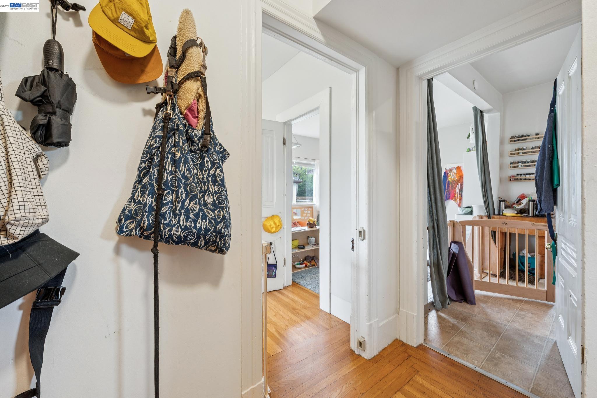 5227 LOCKSLEY AVENUE, Oakland, CA, 94618