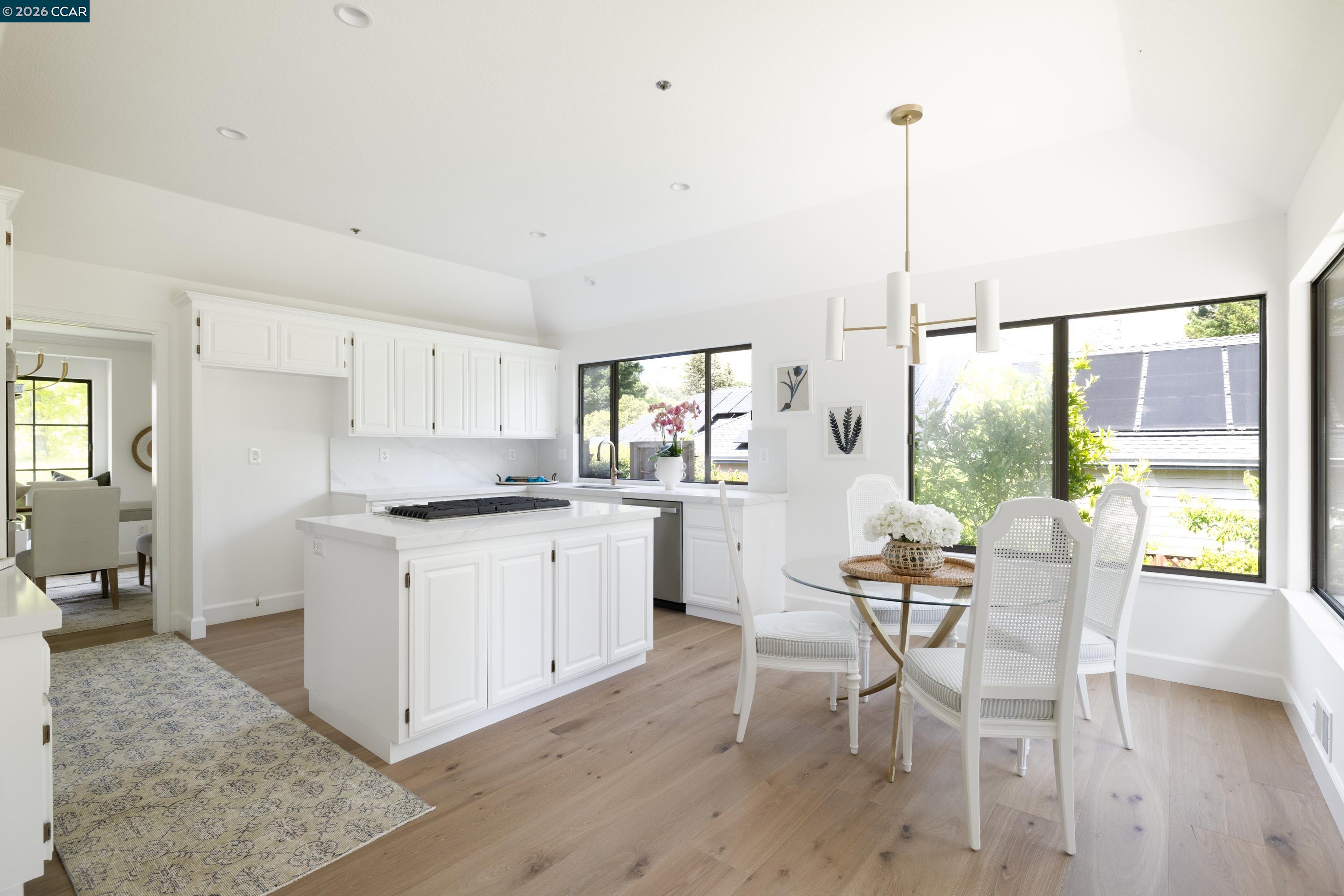 Detail Gallery Image 15 of 46 For 7 Crockett Drive, Moraga,  CA 94556 - 4 Beds | 2/1 Baths