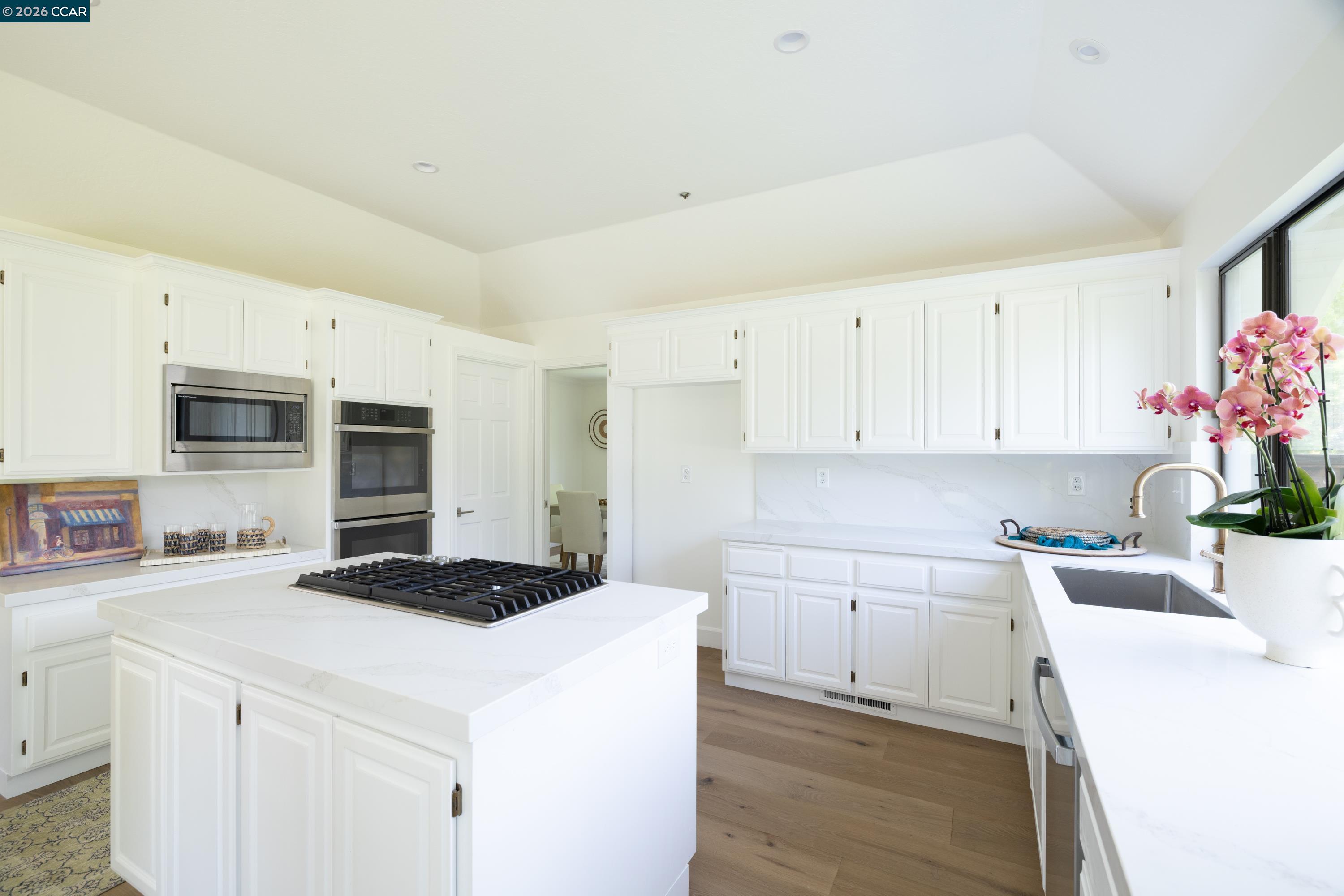 Detail Gallery Image 18 of 46 For 7 Crockett Drive, Moraga,  CA 94556 - 4 Beds | 2/1 Baths