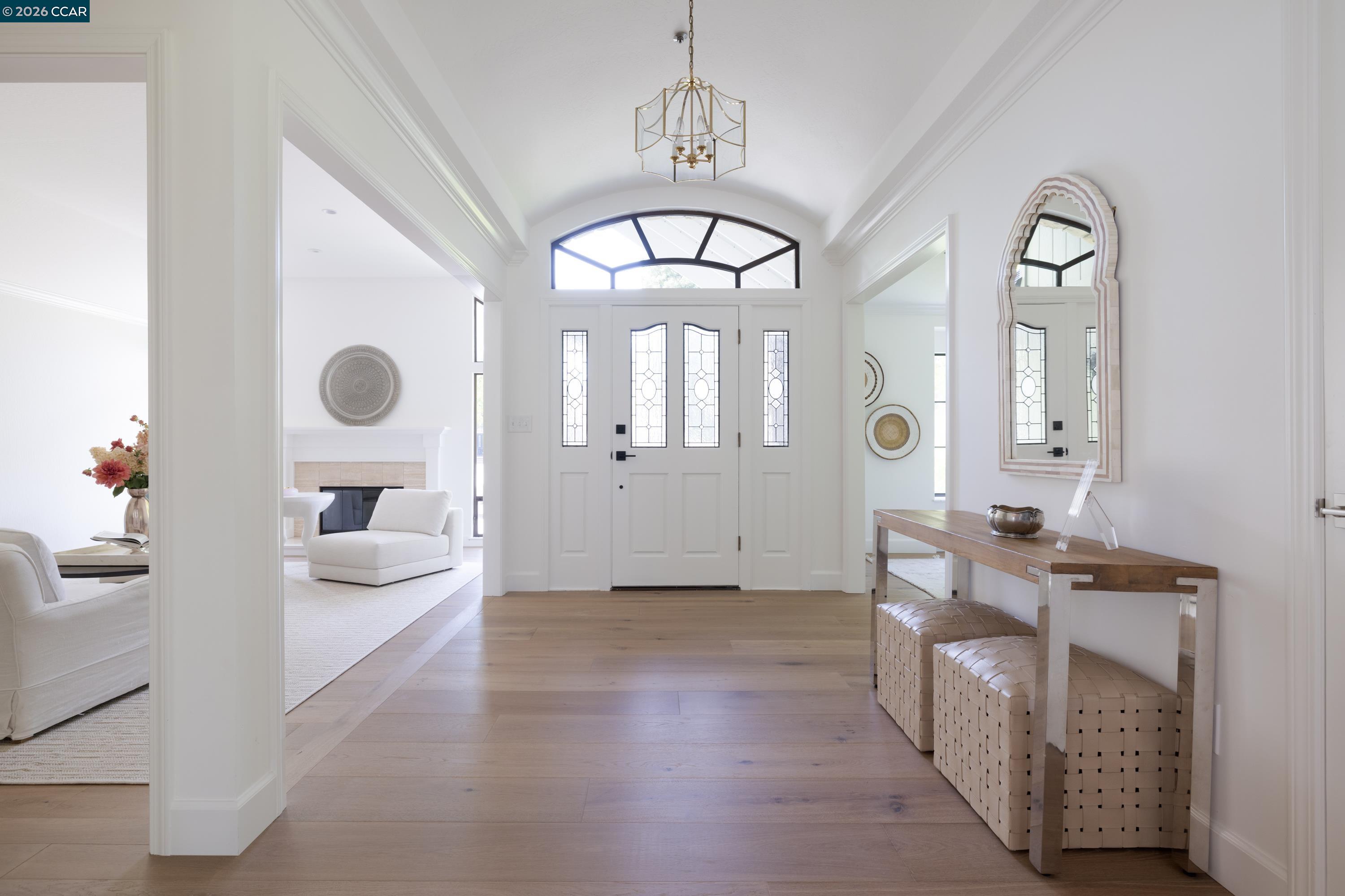 Detail Gallery Image 3 of 46 For 7 Crockett Drive, Moraga,  CA 94556 - 4 Beds | 2/1 Baths