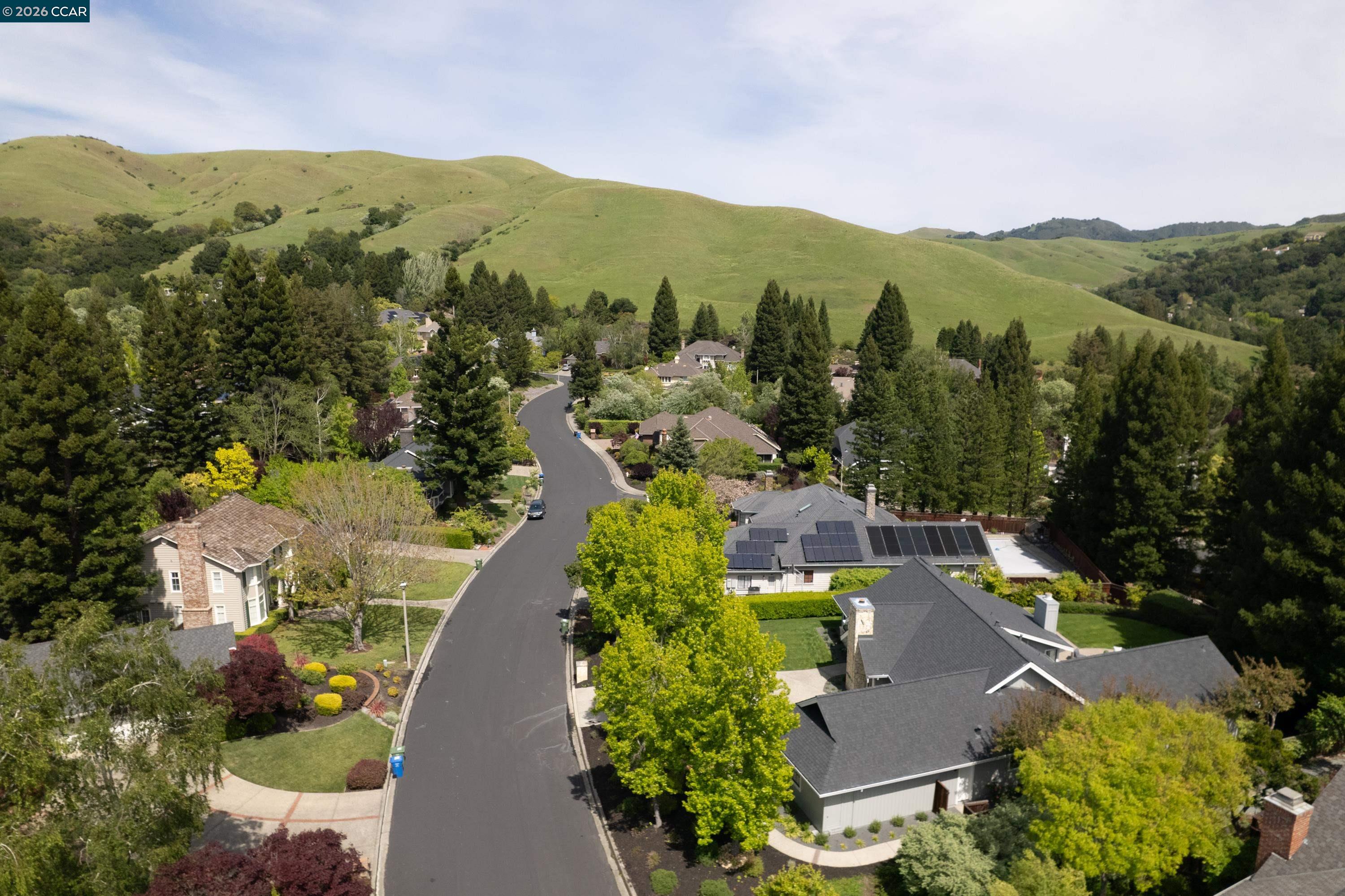 Detail Gallery Image 42 of 46 For 7 Crockett Drive, Moraga,  CA 94556 - 4 Beds | 2/1 Baths