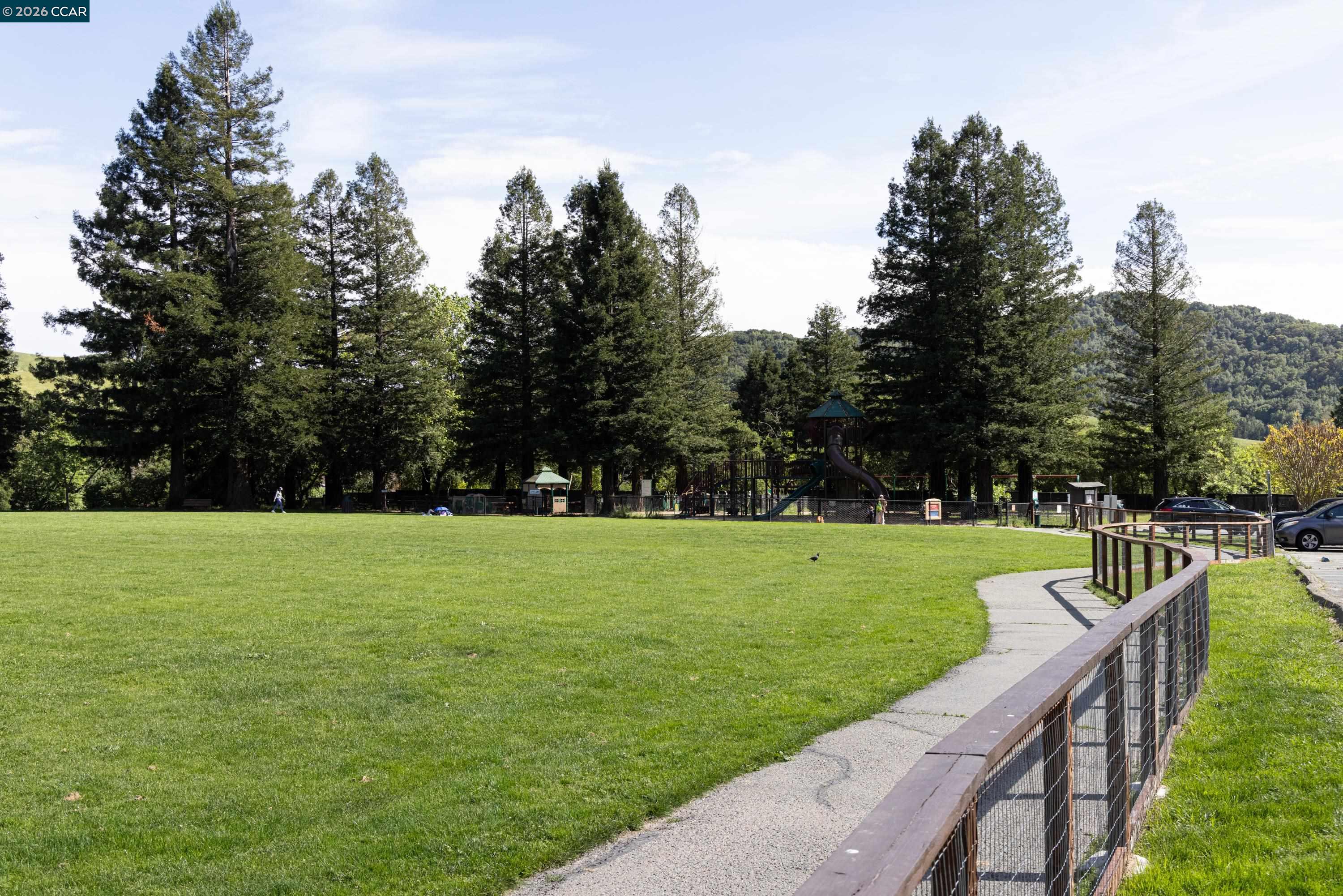 Detail Gallery Image 45 of 46 For 7 Crockett Drive, Moraga,  CA 94556 - 4 Beds | 2/1 Baths