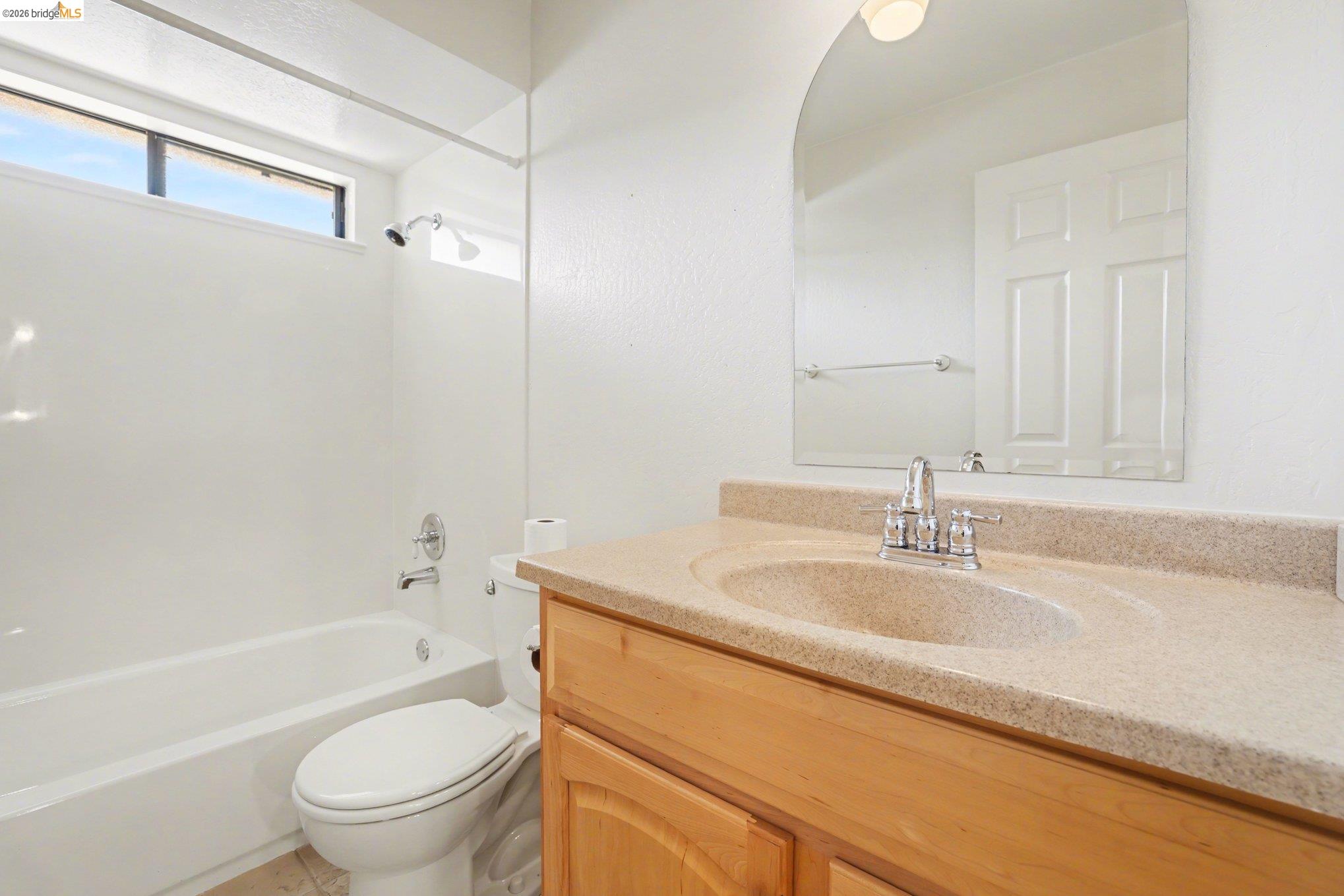 Detail Gallery Image 26 of 51 For 1912 Grizzly Ct, Antioch,  CA 94509 - 4 Beds | 3 Baths