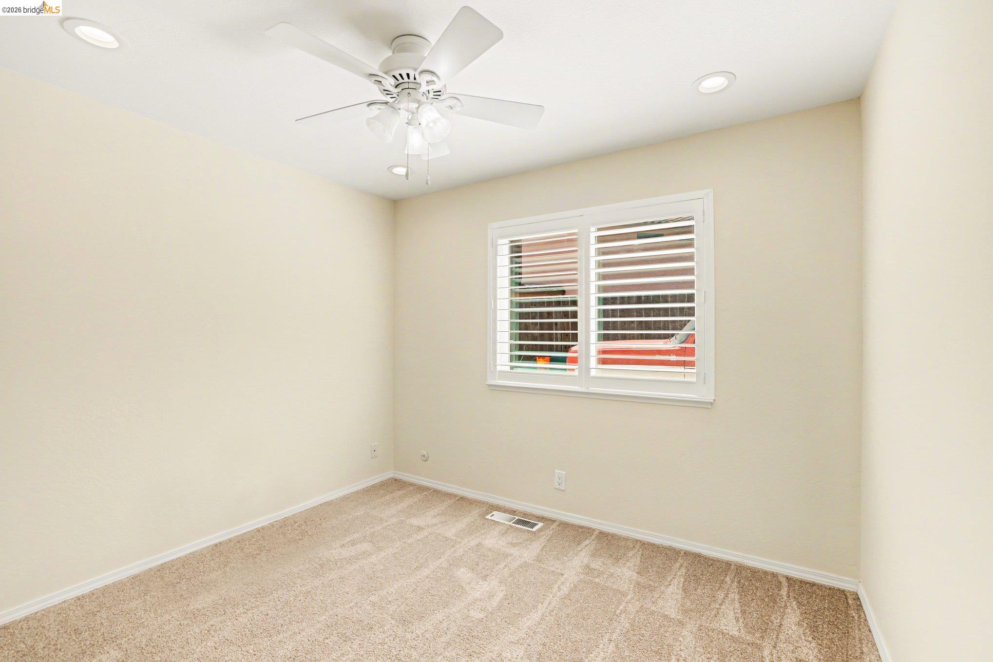 Detail Gallery Image 31 of 51 For 1912 Grizzly Ct, Antioch,  CA 94509 - 4 Beds | 3 Baths