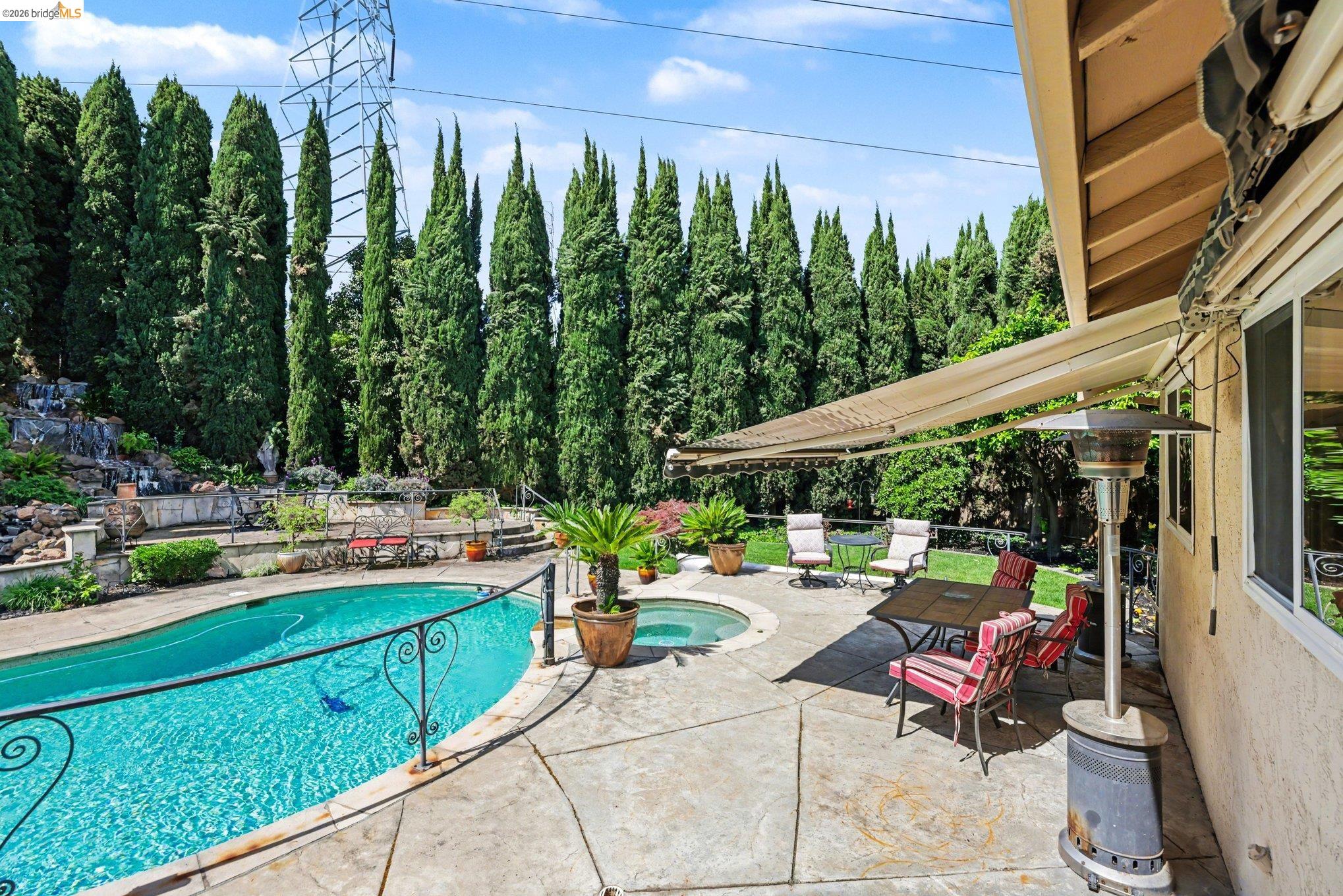 Detail Gallery Image 34 of 51 For 1912 Grizzly Ct, Antioch,  CA 94509 - 4 Beds | 3 Baths