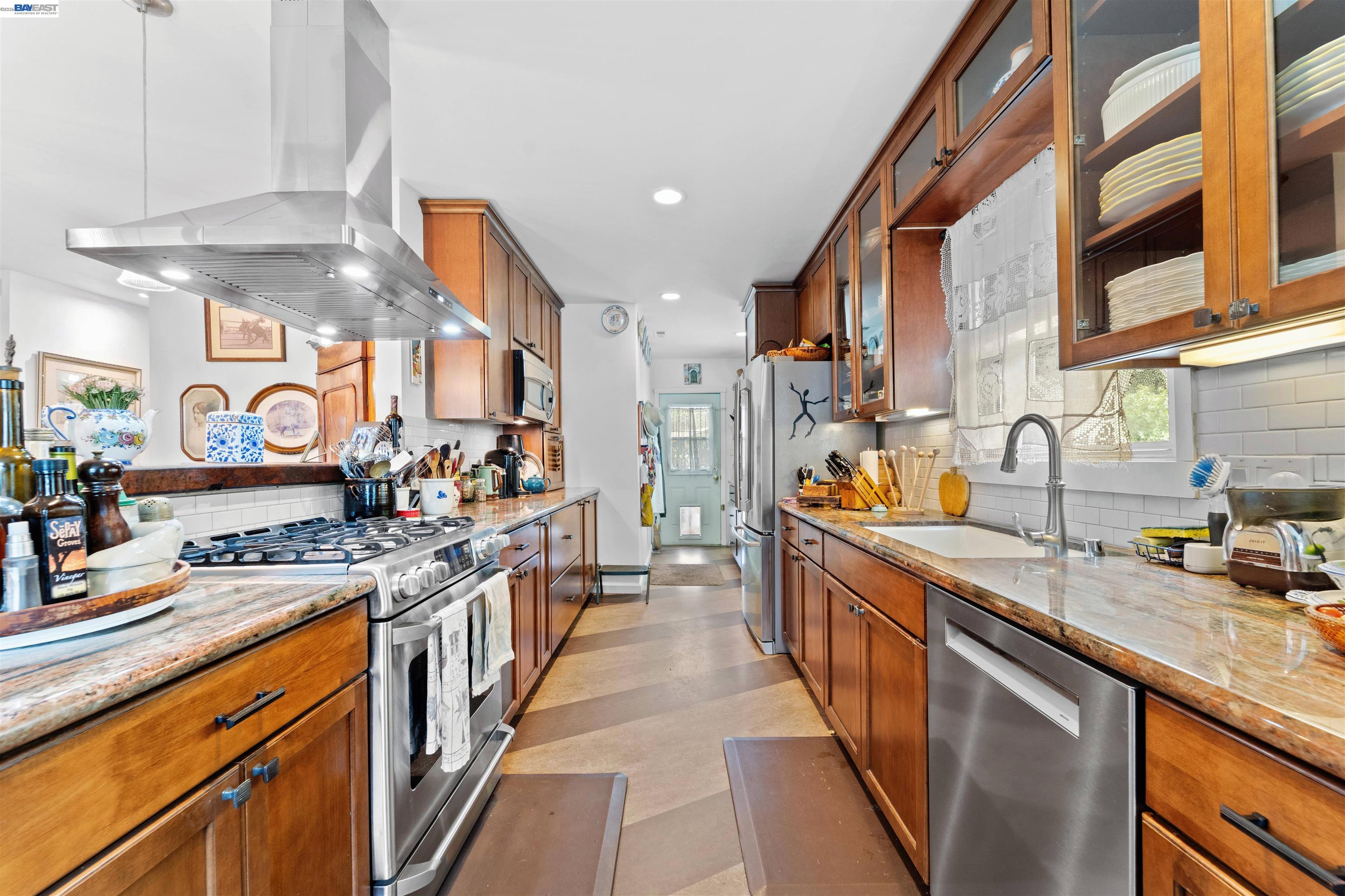 Detail Gallery Image 13 of 57 For 37955 2nd St, Fremont,  CA 94536 - 3 Beds | 2 Baths