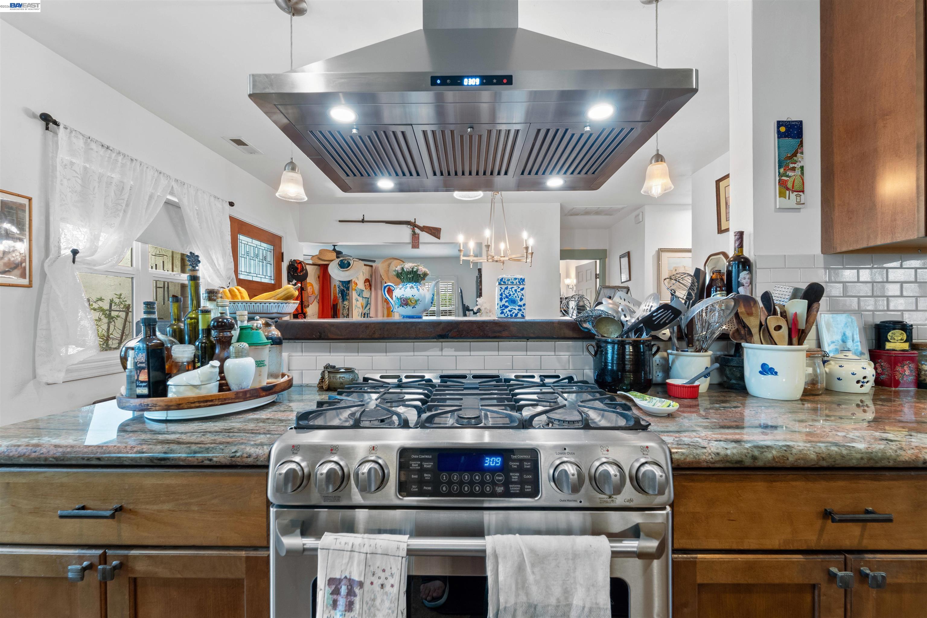 Detail Gallery Image 14 of 57 For 37955 2nd St, Fremont,  CA 94536 - 3 Beds | 2 Baths