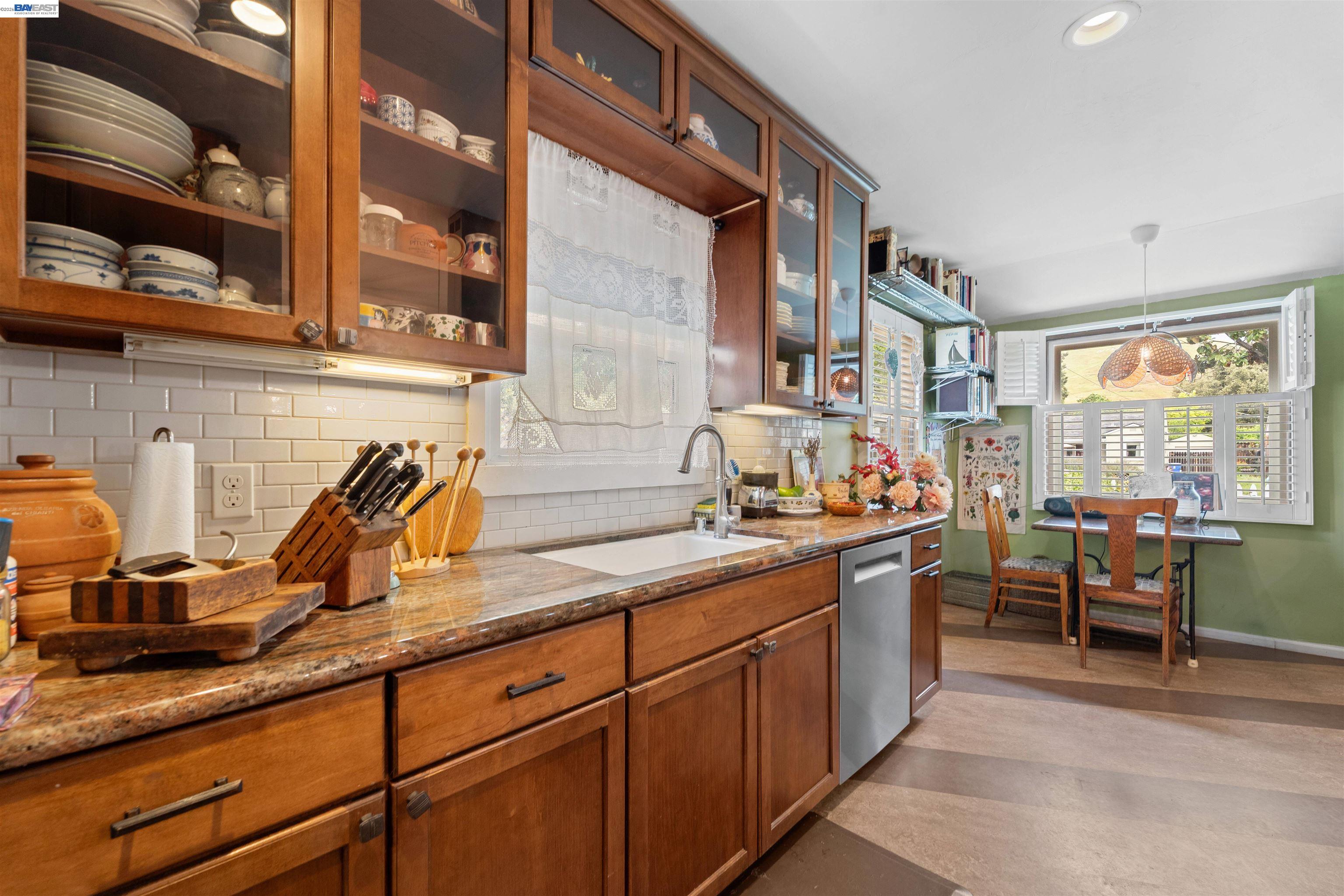 Detail Gallery Image 17 of 57 For 37955 2nd St, Fremont,  CA 94536 - 3 Beds | 2 Baths