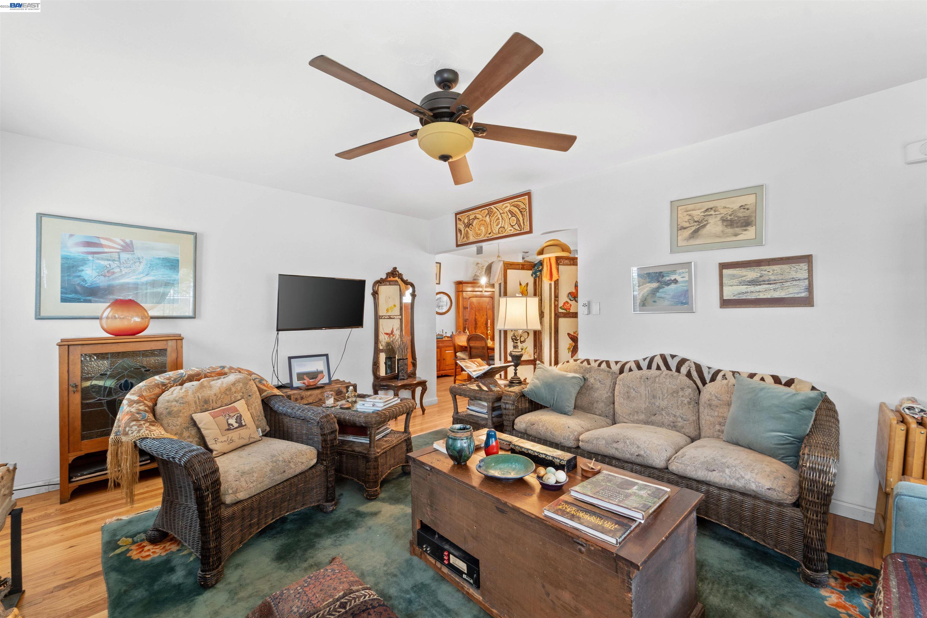 Detail Gallery Image 9 of 57 For 37955 2nd St, Fremont,  CA 94536 - 3 Beds | 2 Baths