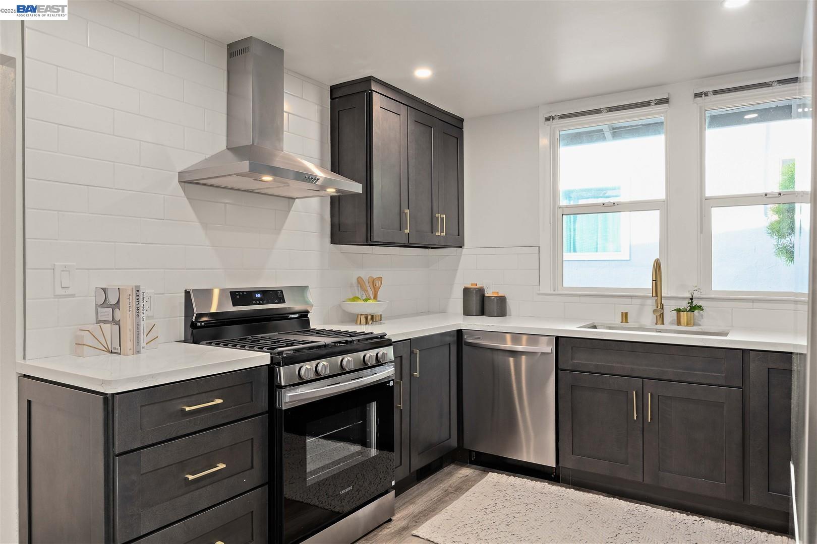 2242 39Th Ave, Oakland, CA, 94601