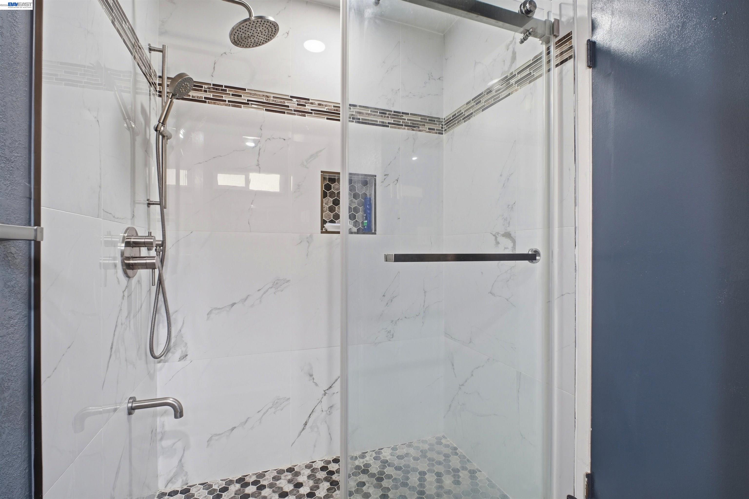 32252 Valiant Way, Union City CA 94587 — photo 35