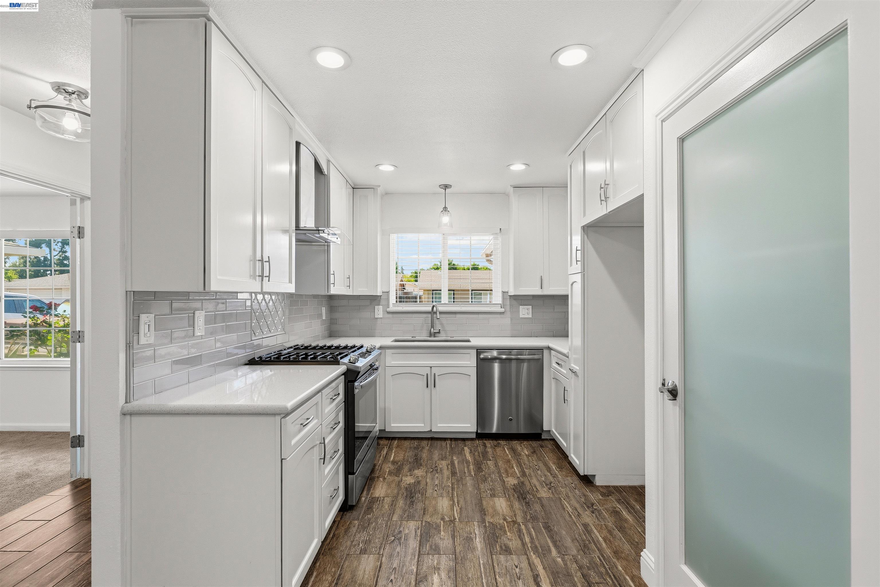 Detail Gallery Image 14 of 42 For 1864 Cherrywood Pl, Manteca,  CA 95336 - 3 Beds | 2 Baths