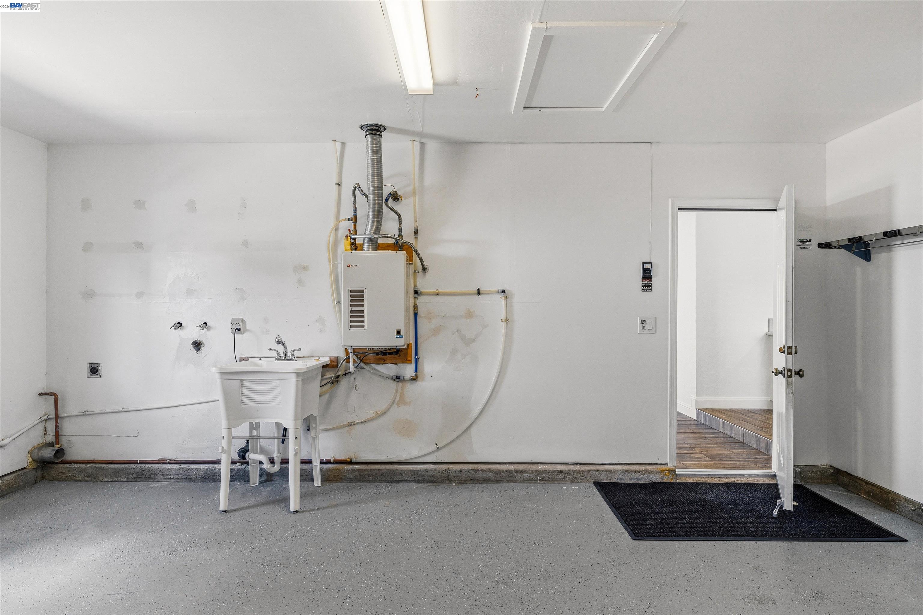 Detail Gallery Image 39 of 42 For 1864 Cherrywood Pl, Manteca,  CA 95336 - 3 Beds | 2 Baths