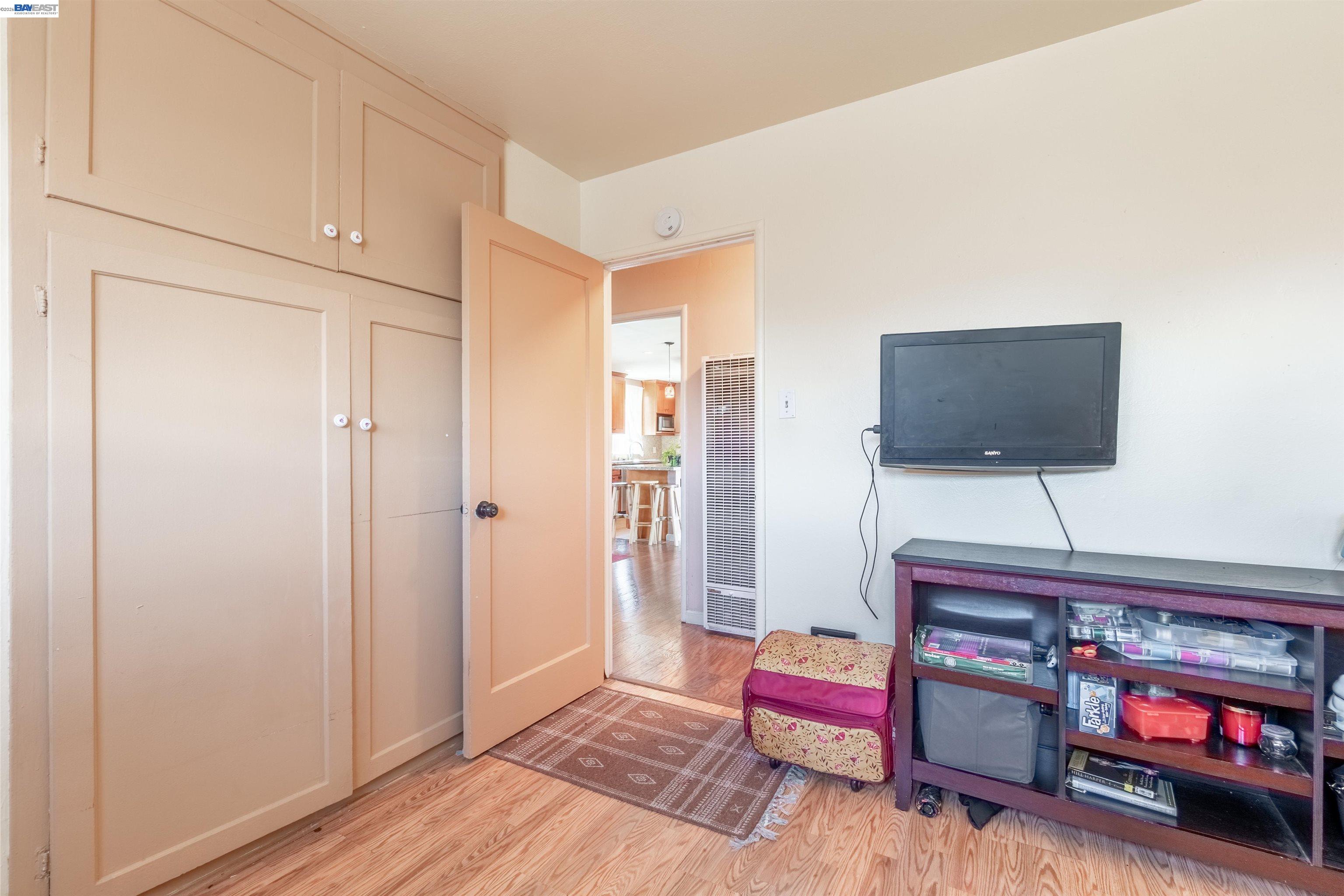 Detail Gallery Image 18 of 28 For 1218 Ottawa Ave, San Leandro,  CA 94579 - 3 Beds | 1 Baths