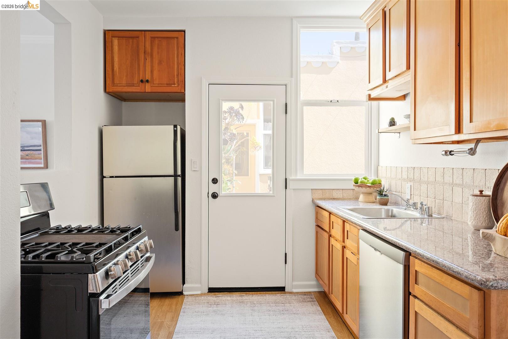 Photo #8: 41131419 Listing: Photo #8