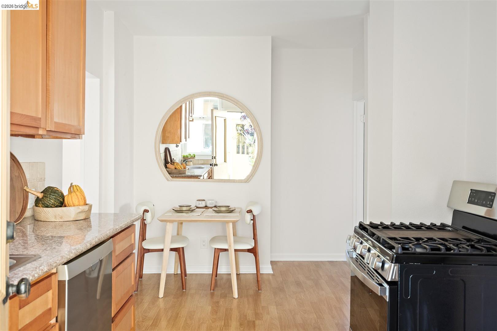 Photo #9: 41131419 Listing: Photo #9