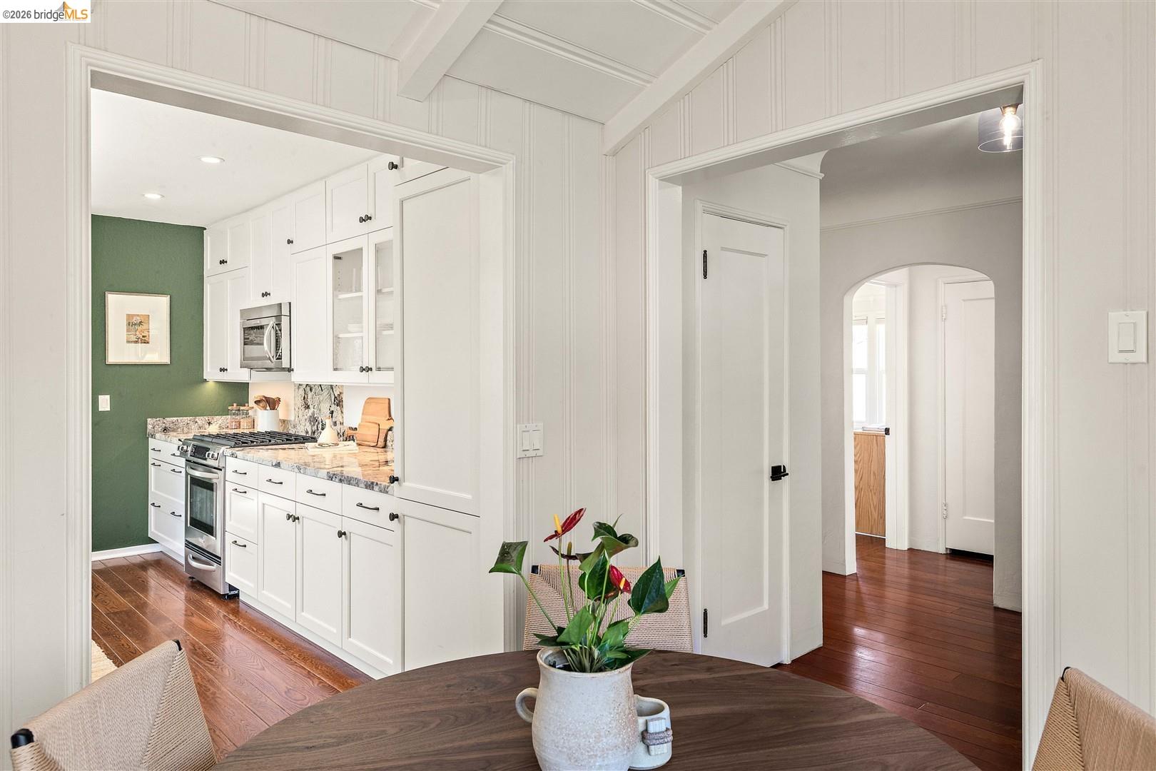 4261 Detroit, Oakland, CA, 94619