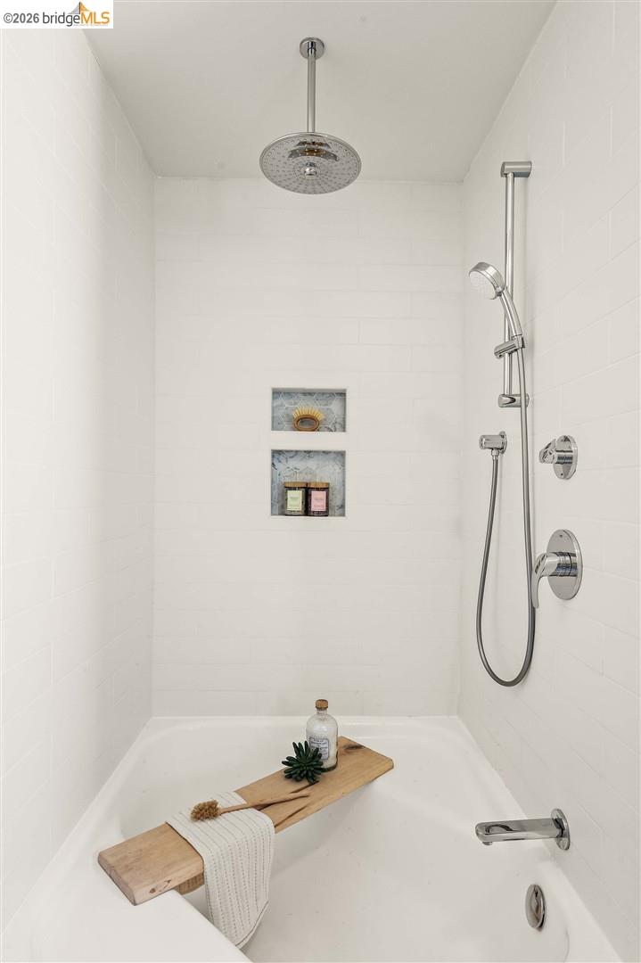 4261 Detroit, Oakland, CA, 94619