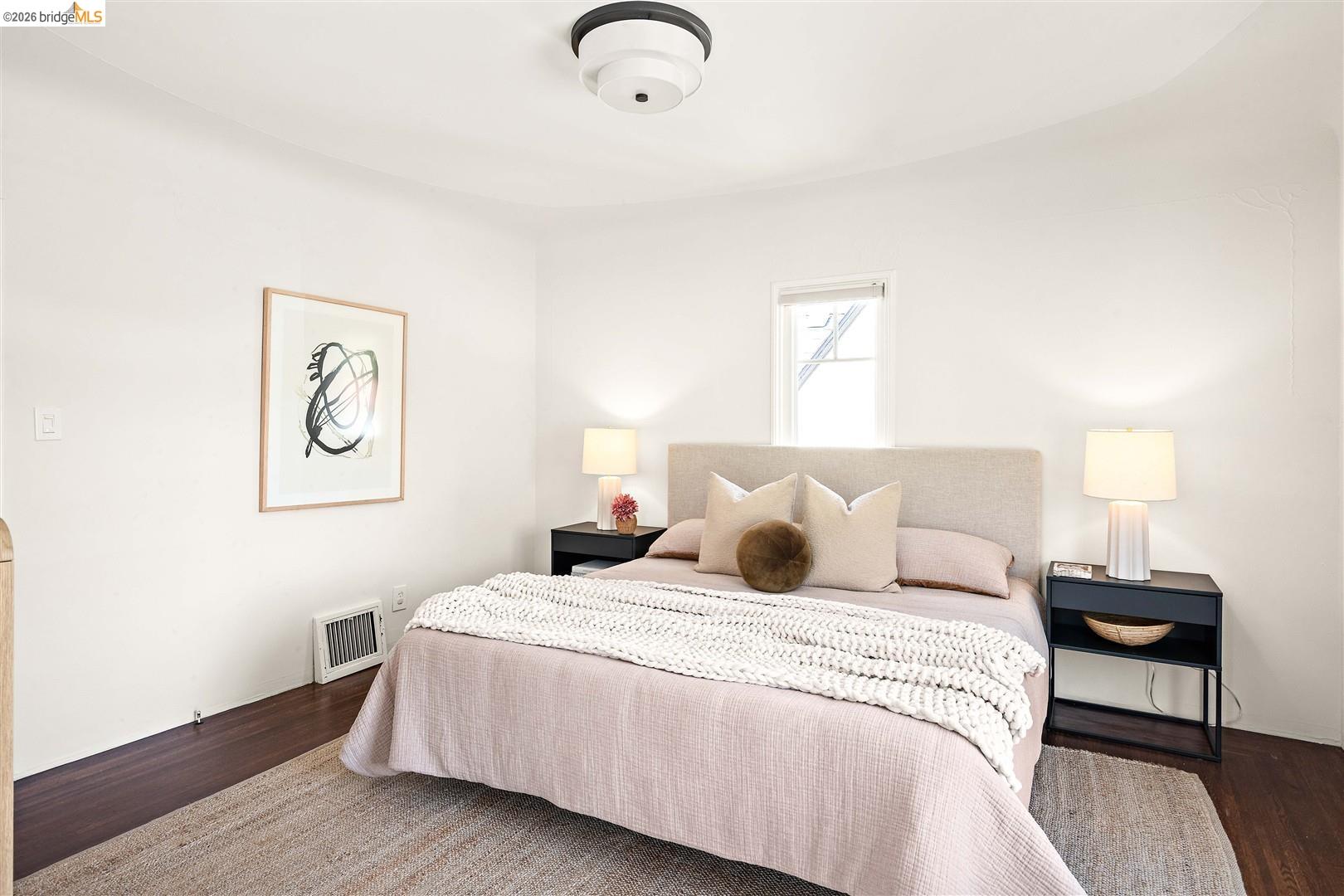 4261 Detroit, Oakland, CA, 94619