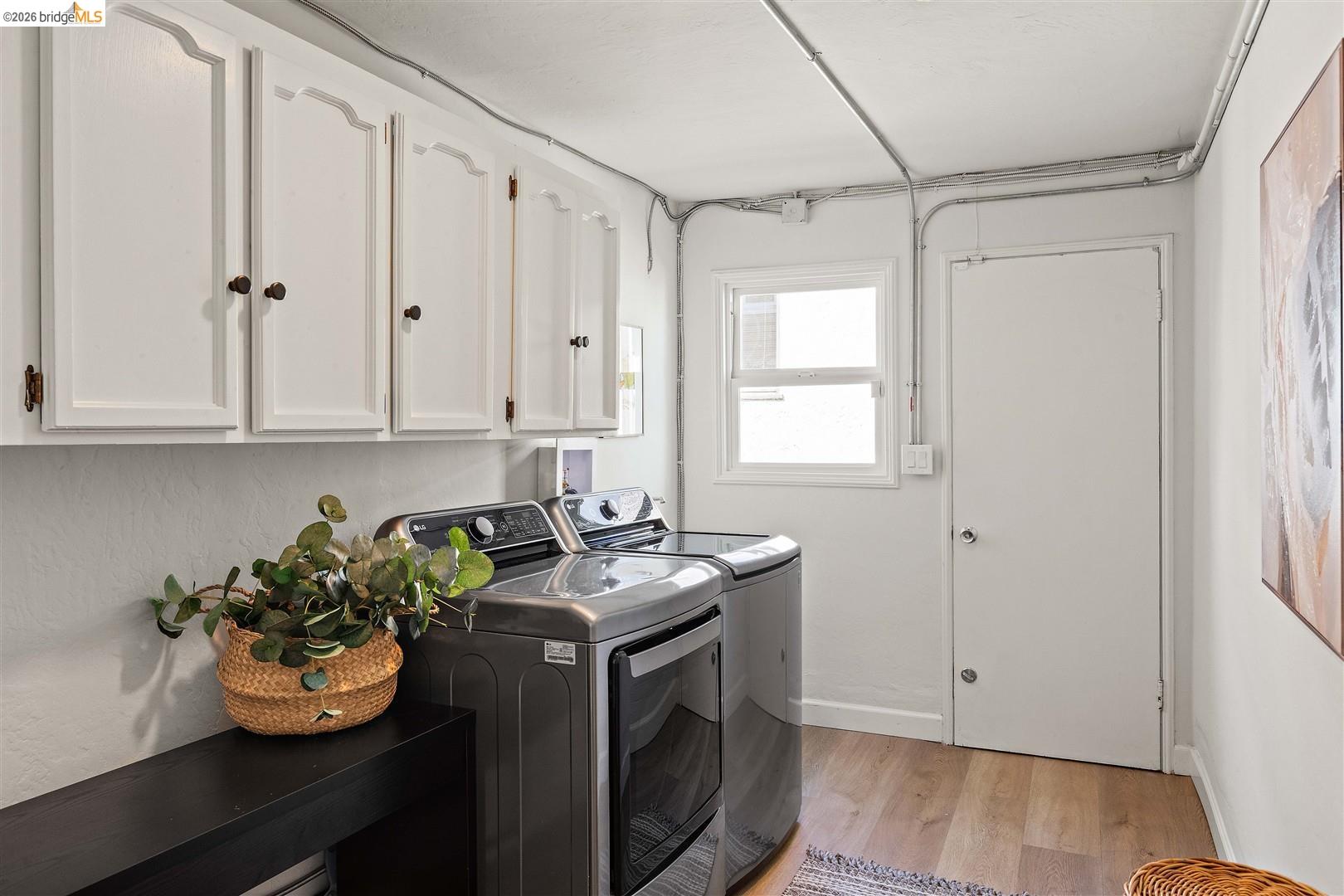 4261 Detroit, Oakland, CA, 94619