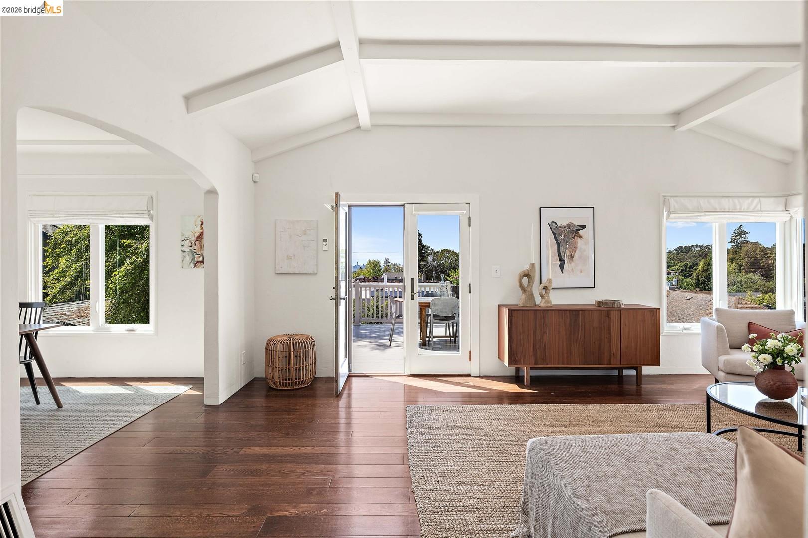 4261 Detroit, Oakland, CA, 94619