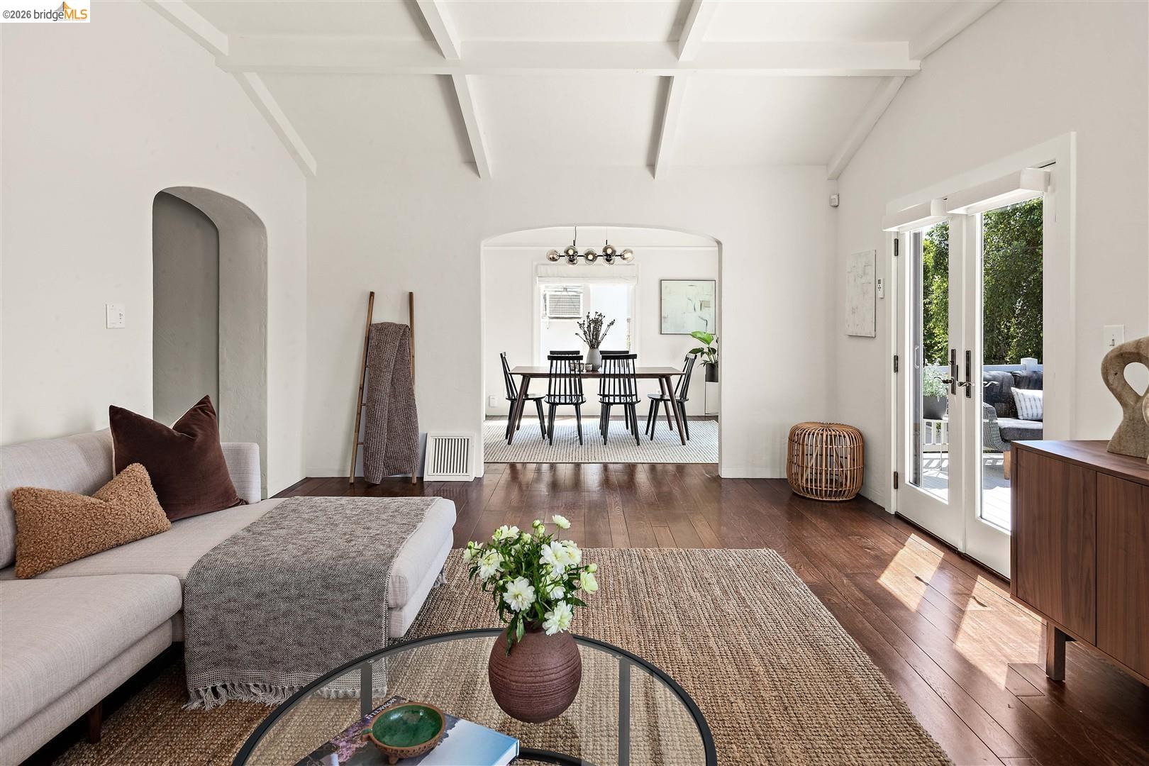 4261 Detroit, Oakland, CA, 94619