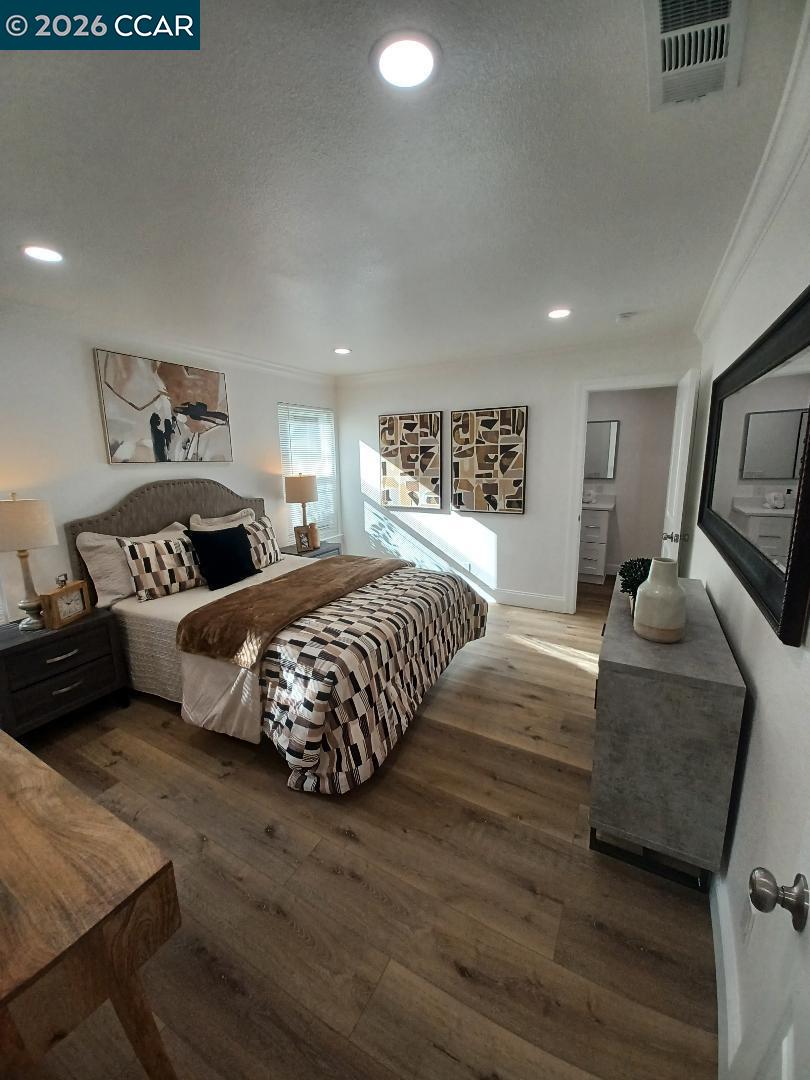 Photo #17: 41131423 Listing: Photo #17